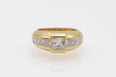 Impressive 18-karat gold ring with princess-cut diamonds 1.98 ct, France.