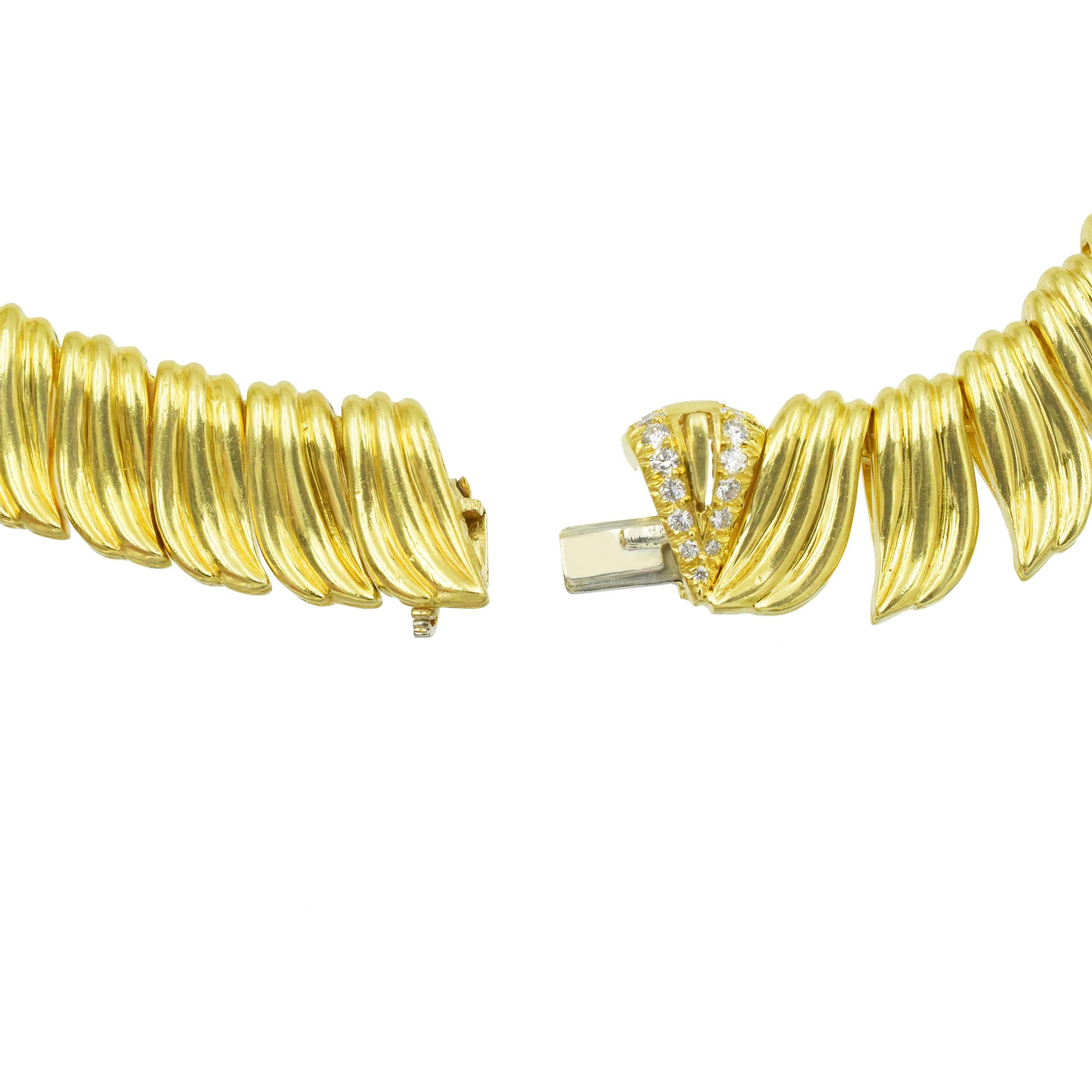 Impressionante collana in oro 18k e diamanti in vendita 2