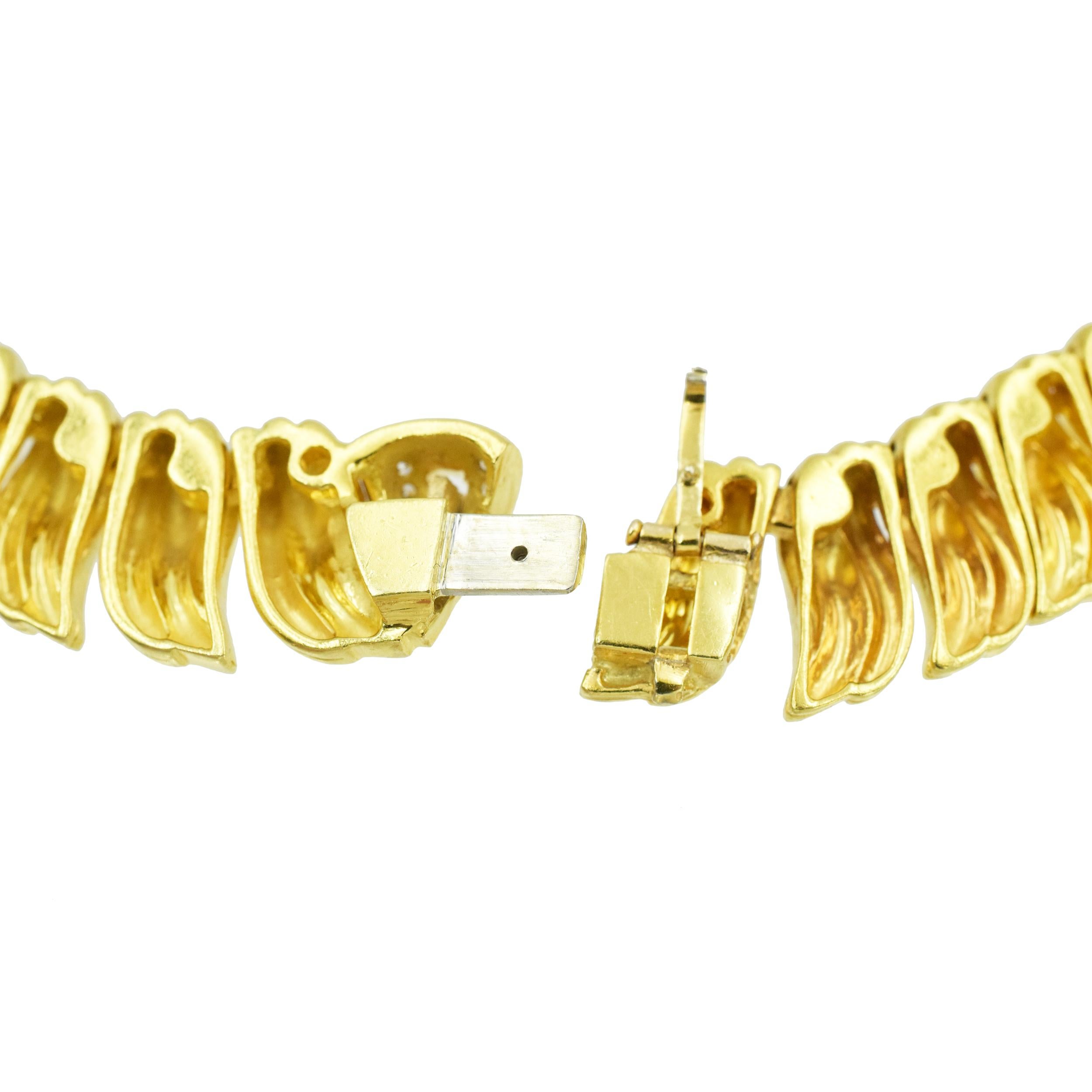 Impressionante collana in oro 18k e diamanti in vendita 3
