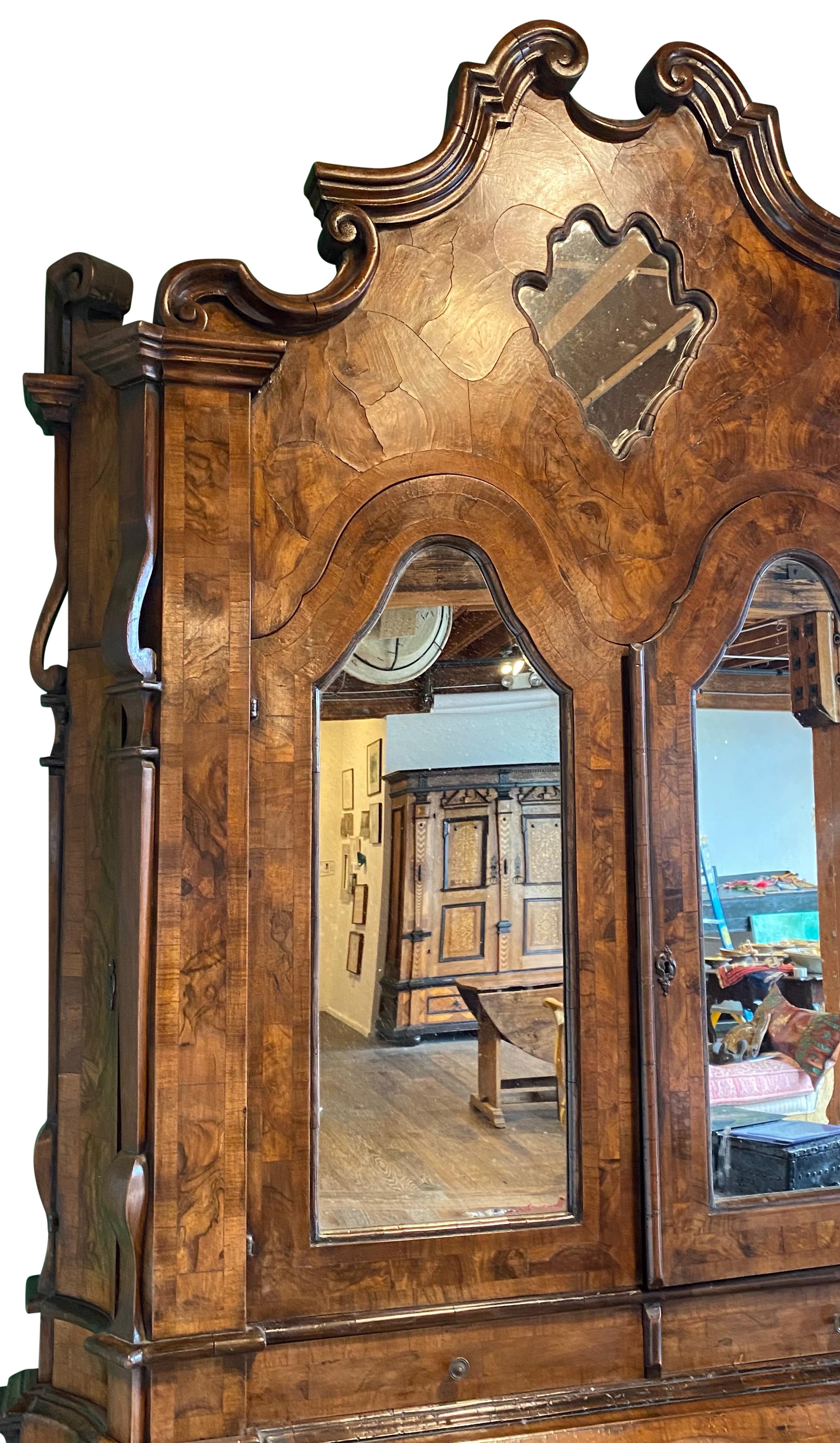 Impressive 18th Century Italian Venetian Walnut Secretaire In Good Condition For Sale In San Francisco, CA