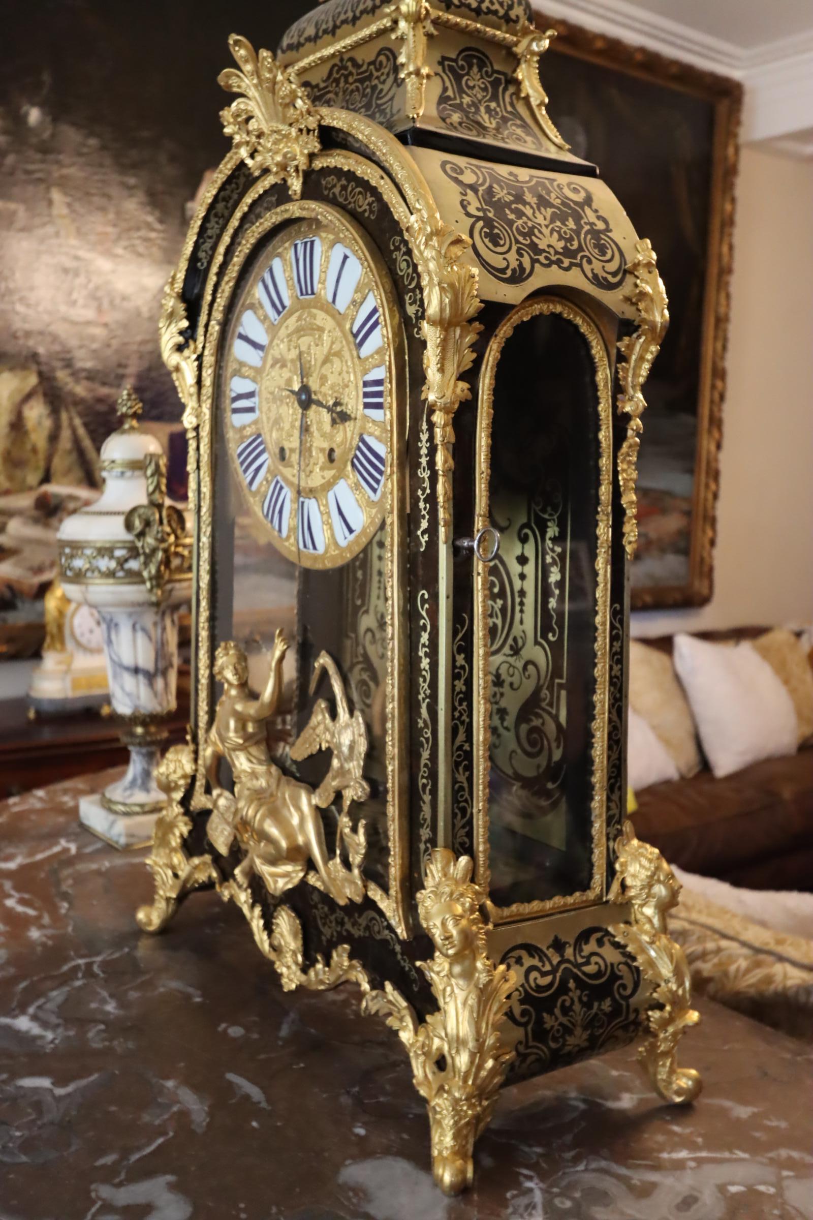 Impressive 18th Century Table Clock in Guilt Bronze Mounts and Tortoise Shell For Sale 3