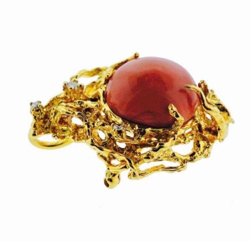 Retro Impressive 1970s 14 Karat Gold Coral Diamond Naturalistic Brooch Pendant
