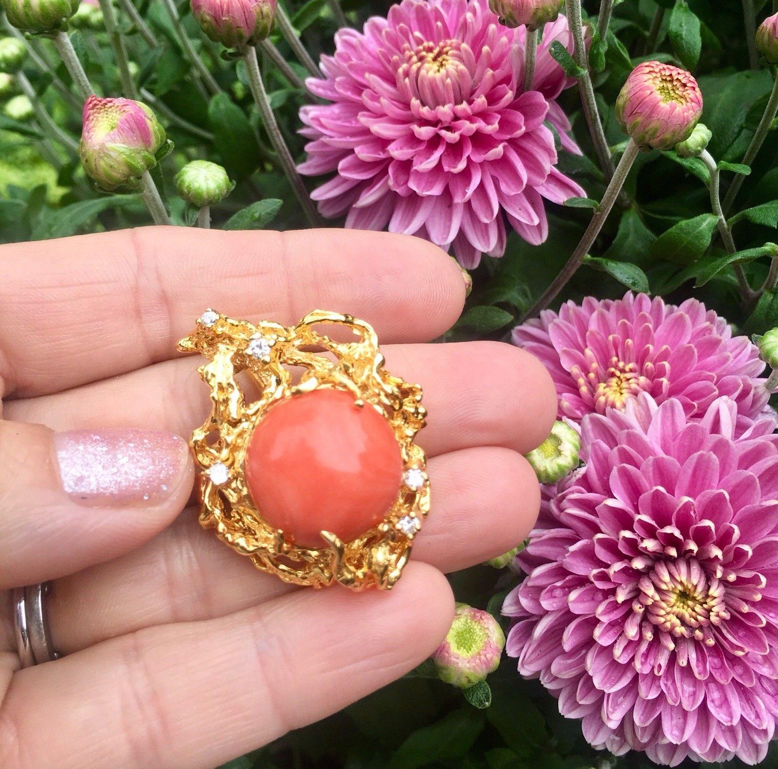 Impressive 1970s 14 Karat Gold Coral Diamond Naturalistic Brooch Pendant In Excellent Condition In Shaker Heights, OH