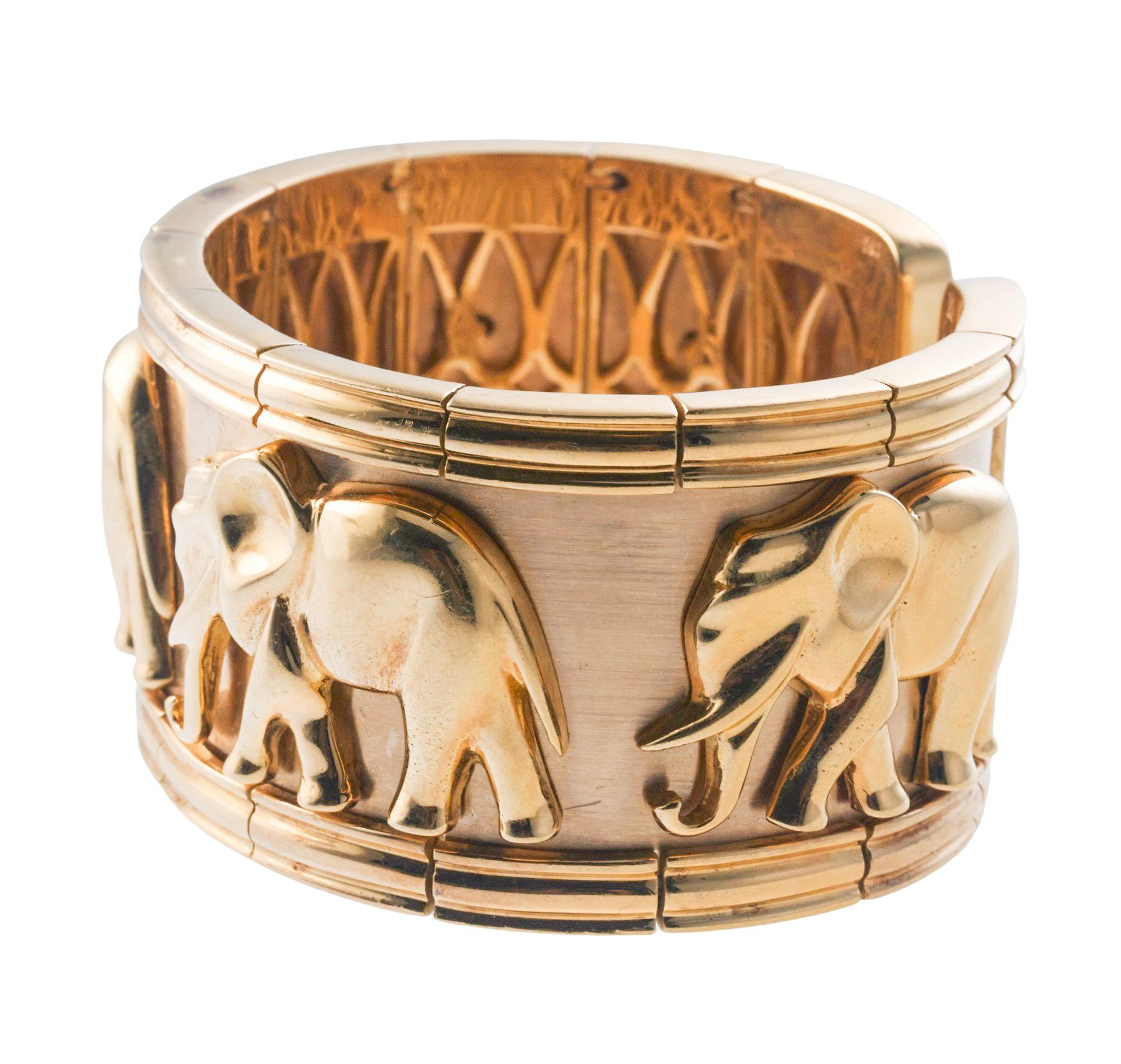 18k gold elephant bracelet
