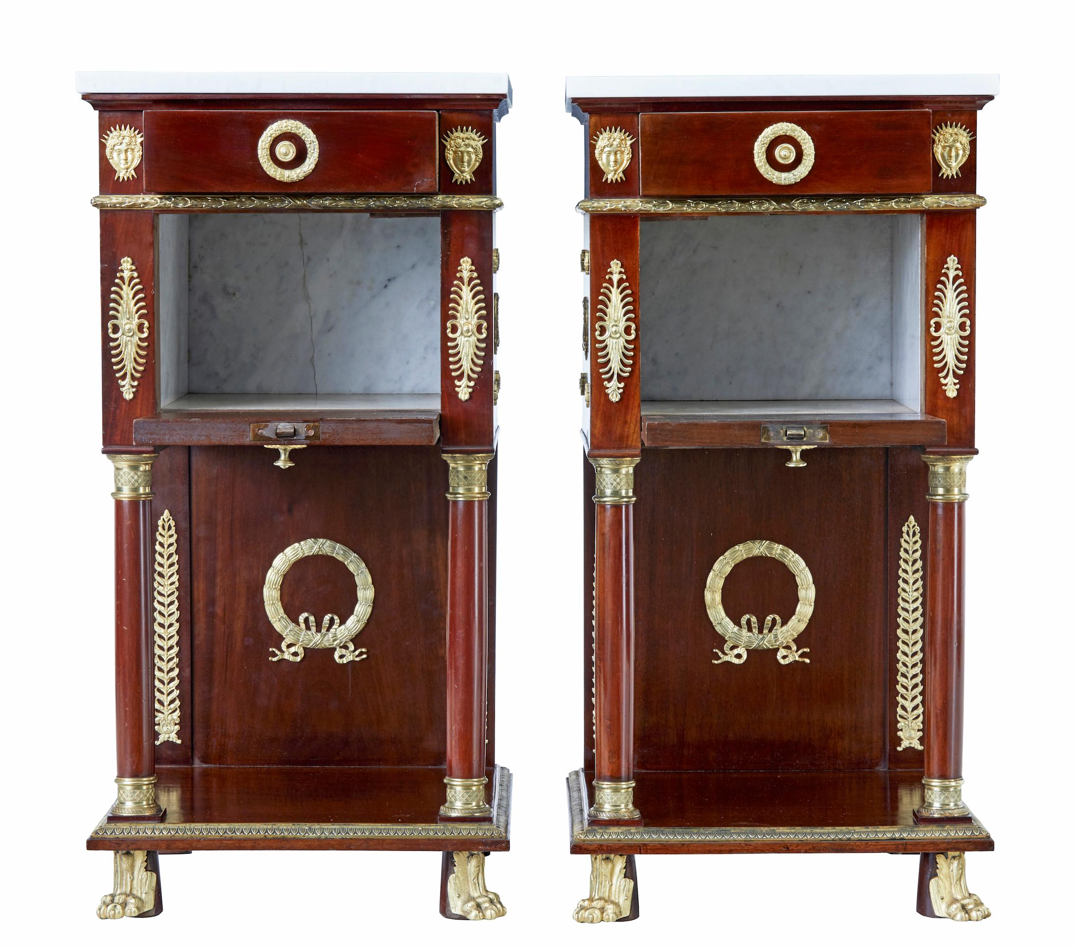 Beeindruckende französische Empire-Revival-Schlafzimmergarnitur aus dem 19. Jahrhundert mit 5 Pieces (Goldbronze) im Angebot