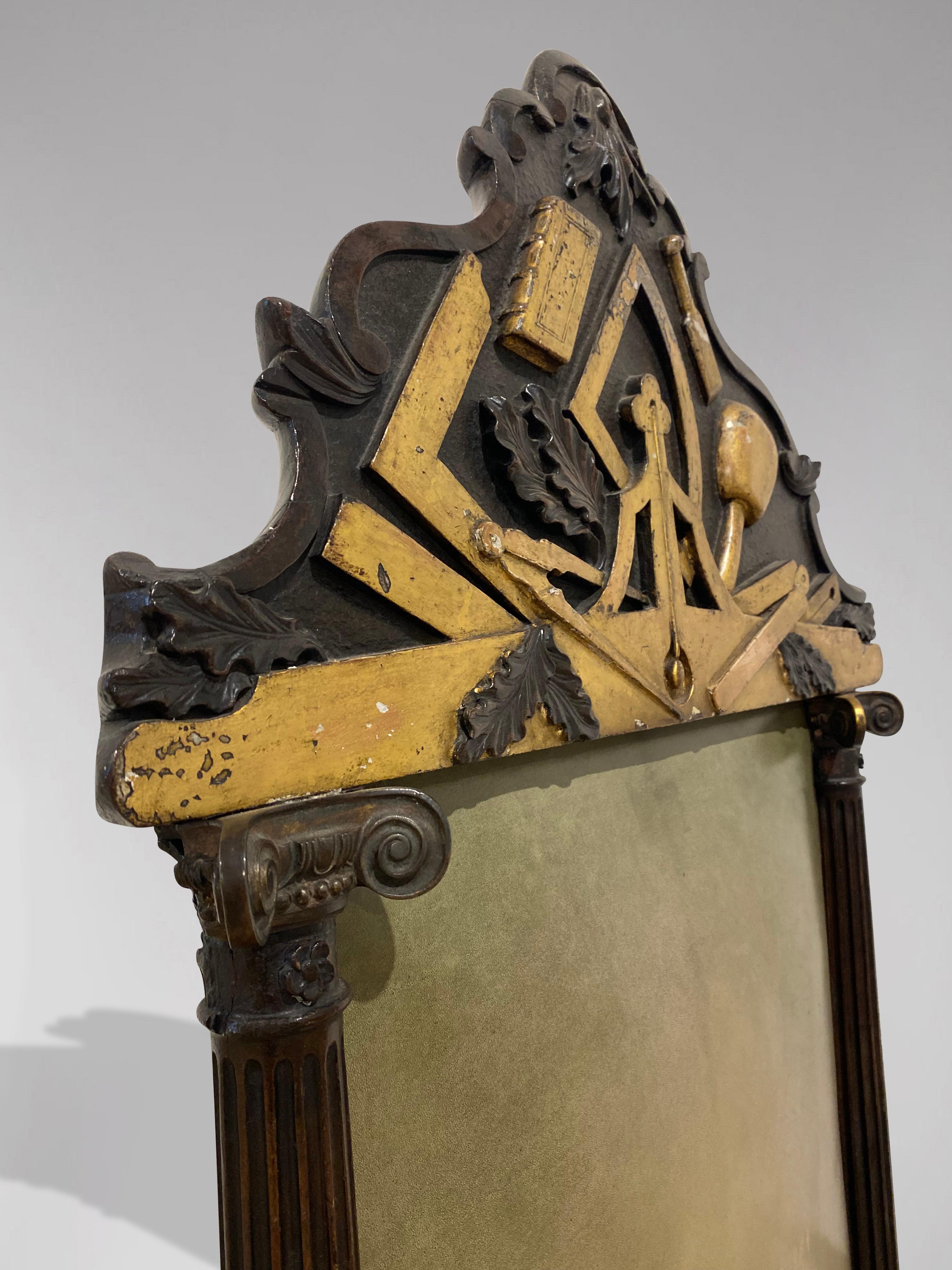 Impressionnant fauteuil trône maçonnique en acajou et cuir du 19ème siècle en vente 1