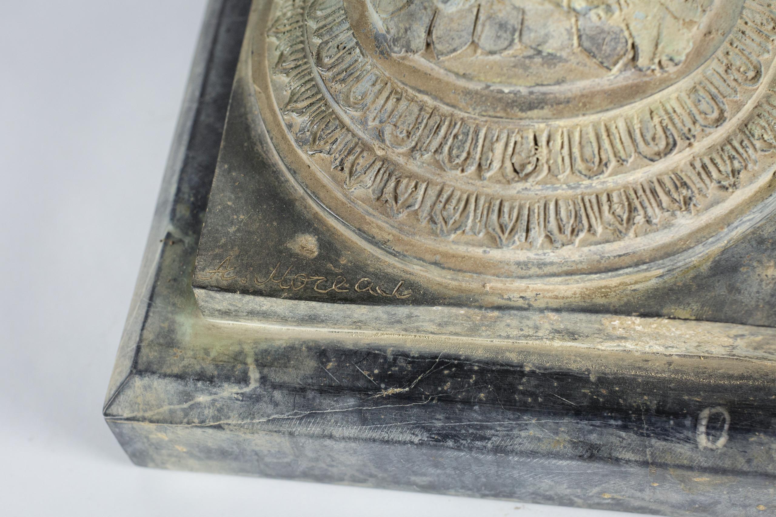 Beeindruckende neoklassizistische Bronzeurne mit Deckel aus dem 19. Jahrhundert von A Moreau im Angebot 4