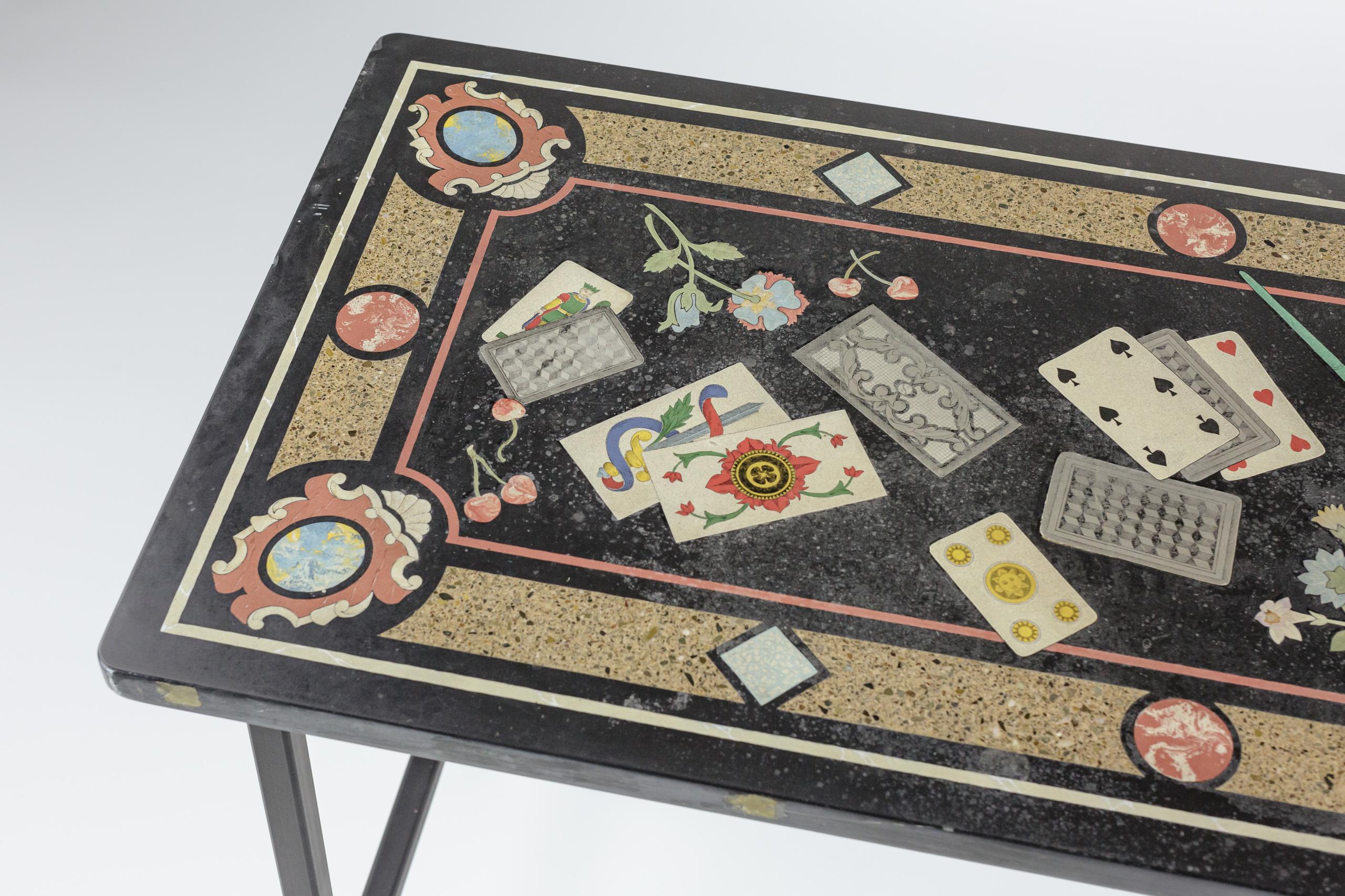 italien Impressionnante table en trompe l'oeil de Scagliola du 19e siècle en vente