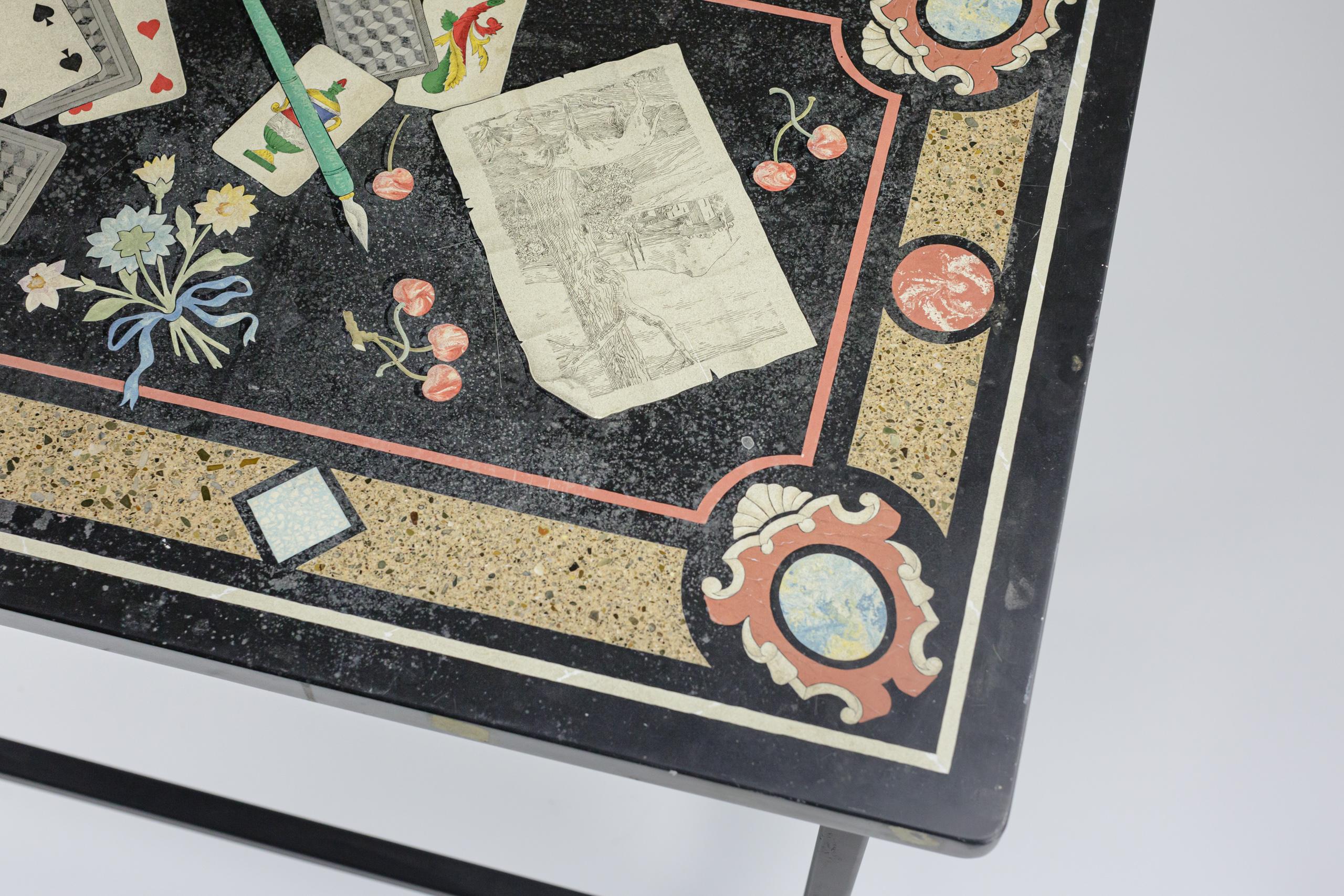 XIXe siècle Impressionnante table en trompe l'oeil de Scagliola du 19e siècle en vente