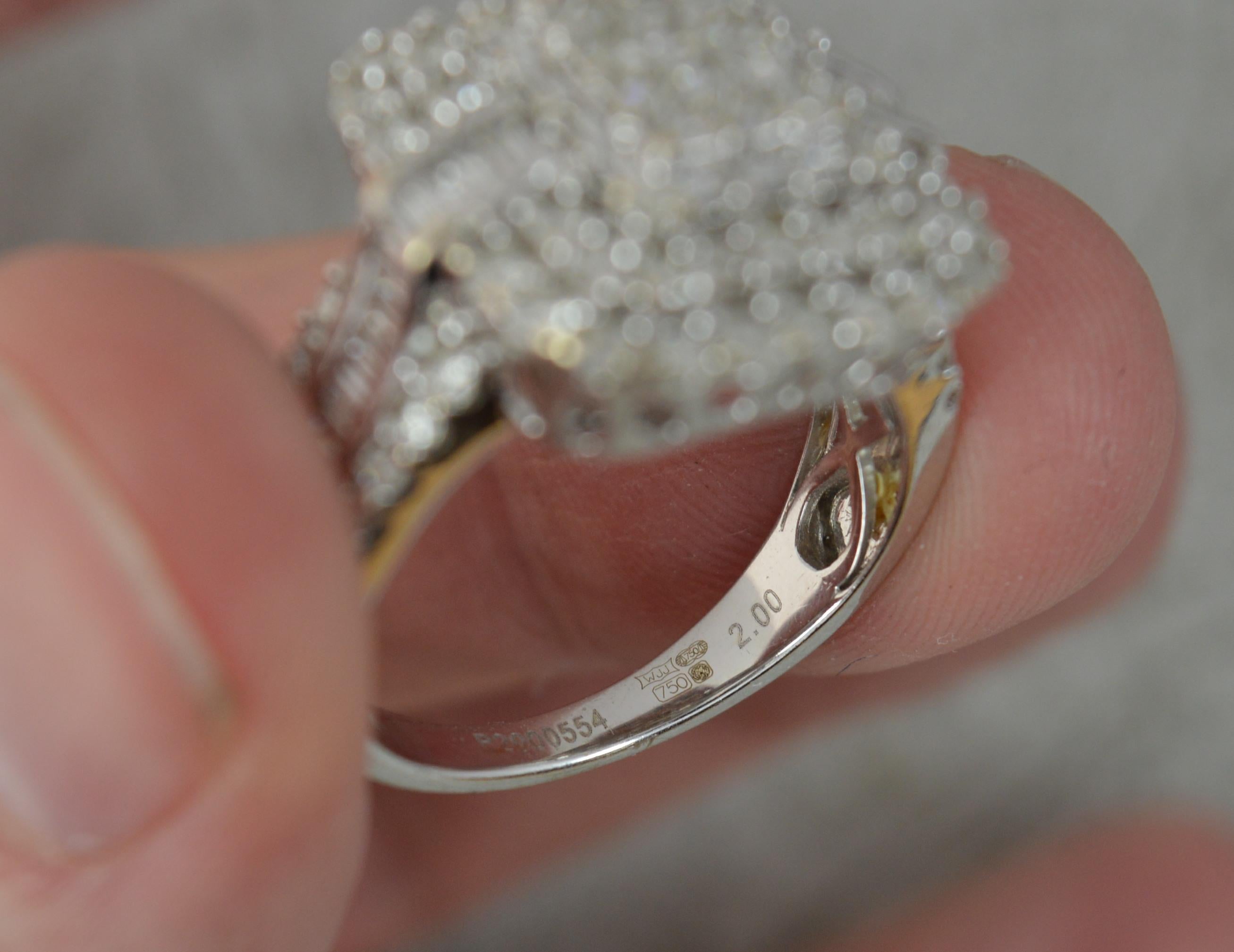 Beeindruckender Verlobungsring mit 2,00 Karat Diamant 18 Karat Weißgold Cluster 2