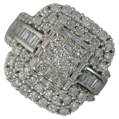 Impressive 2.00 Carat Diamond 18ct White Gold Cluster Engagement Ring