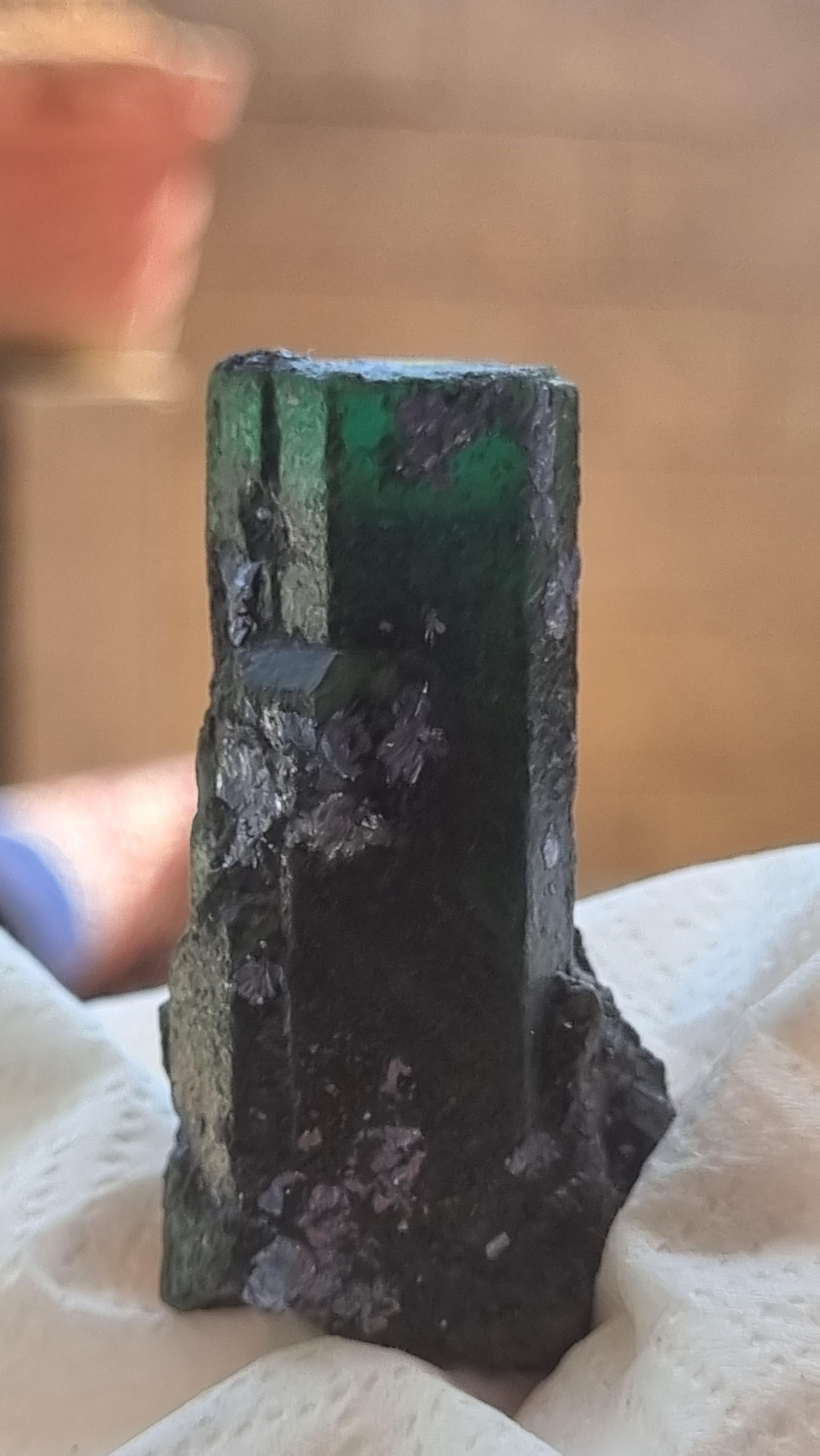 Impressive 235.75 ct Brazilian Rough Emerald with Intense Natural Radiance For Sale 1