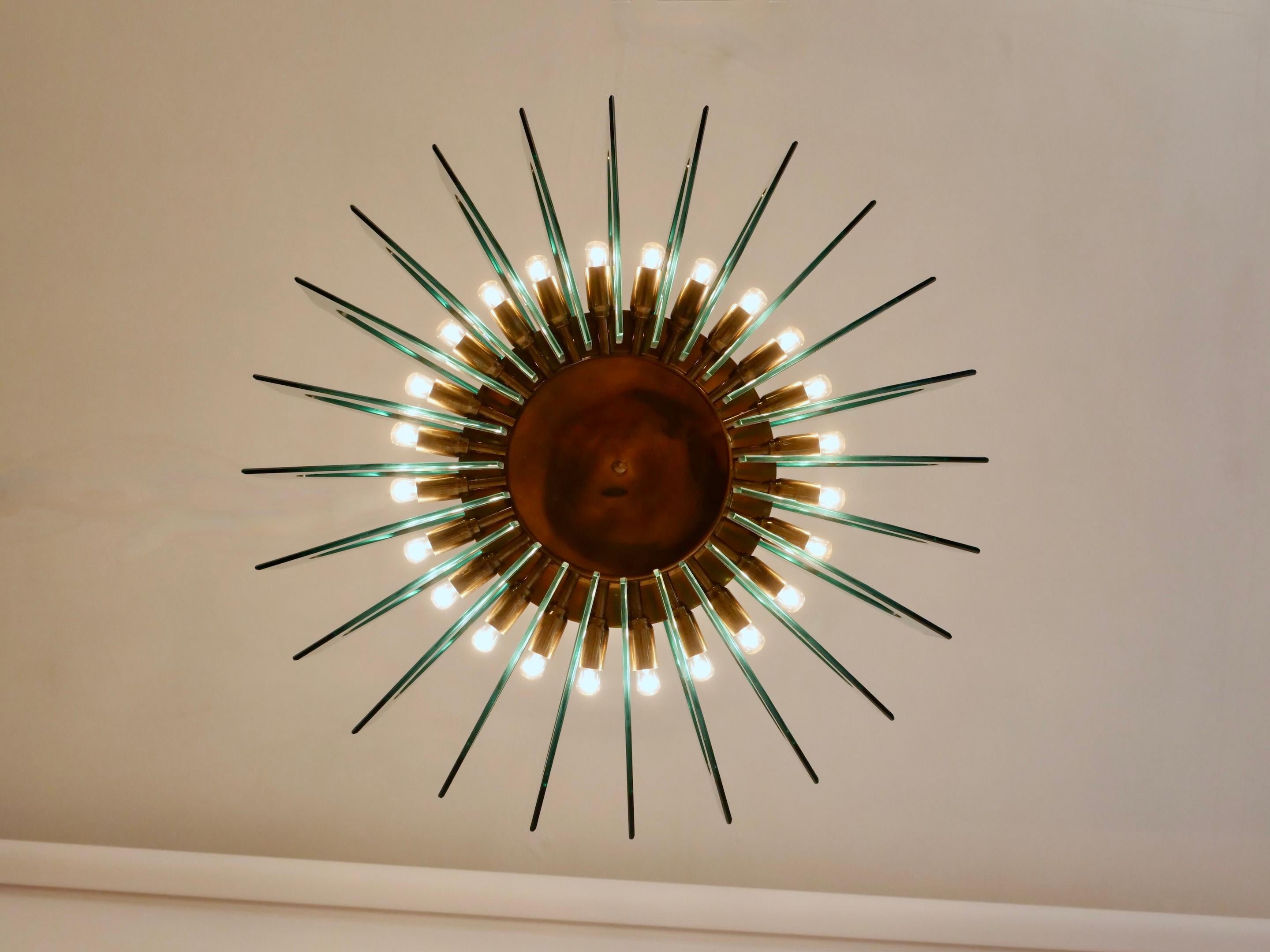 Impresionante araña de 24 luces Italia c1960 en venta 1