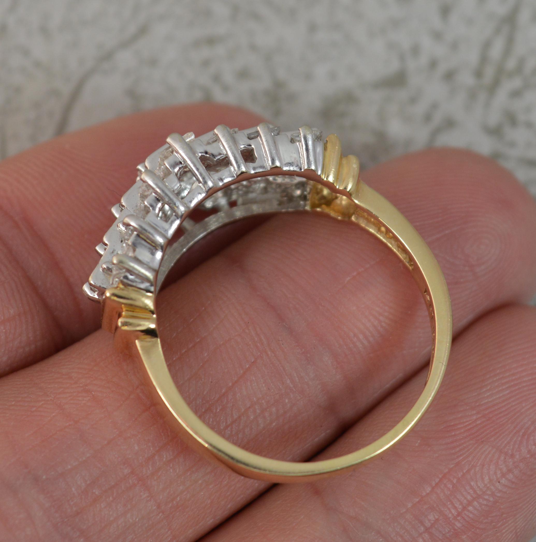 Taille princesse Impressionnante bague de fiançailles en or 14 carats avec grappe de diamants de 2,75 carats en vente