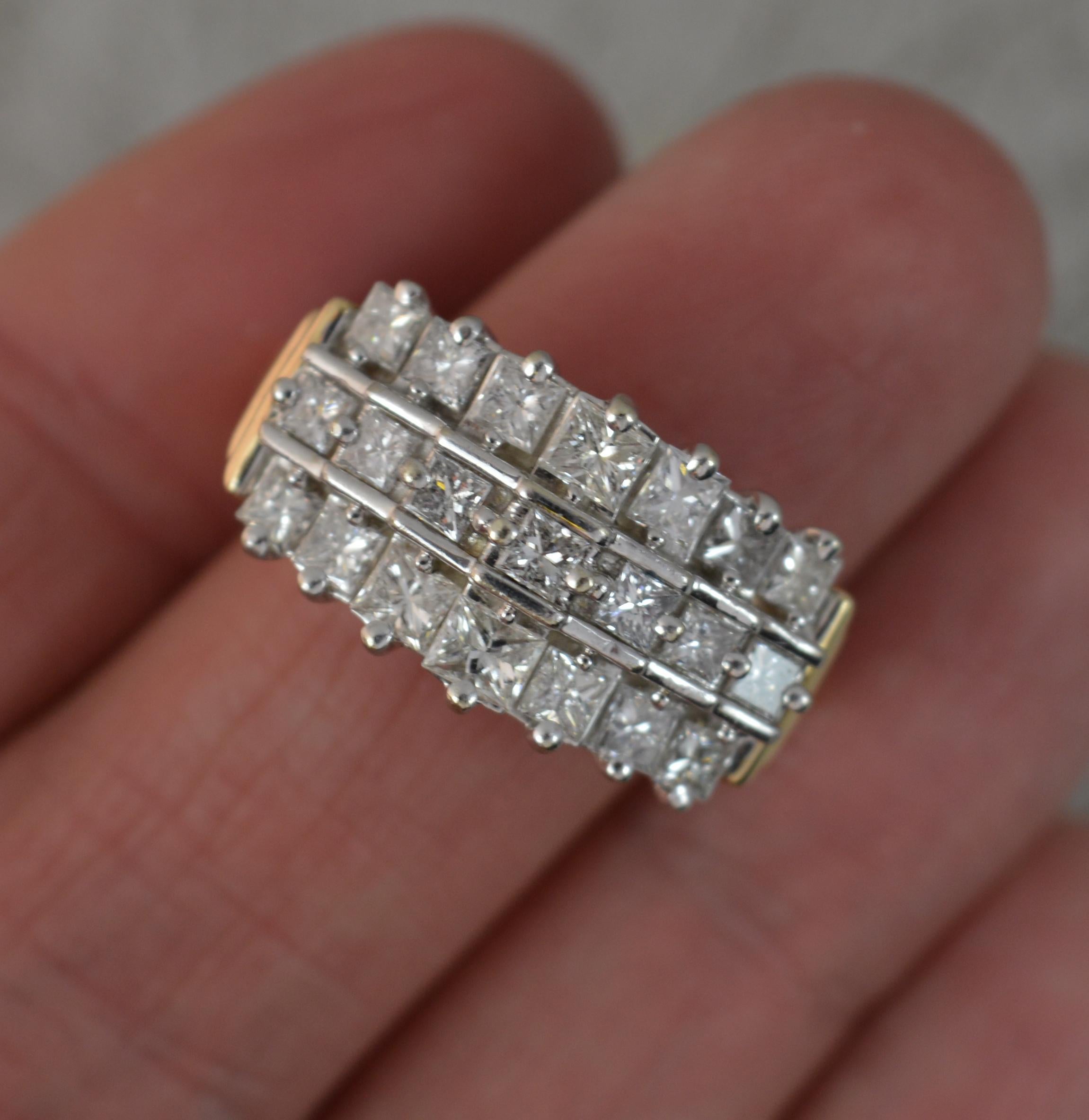 Impressive 2.75 Carat Diamond 14ct Gold Cluster Engagement Ring For Sale 2