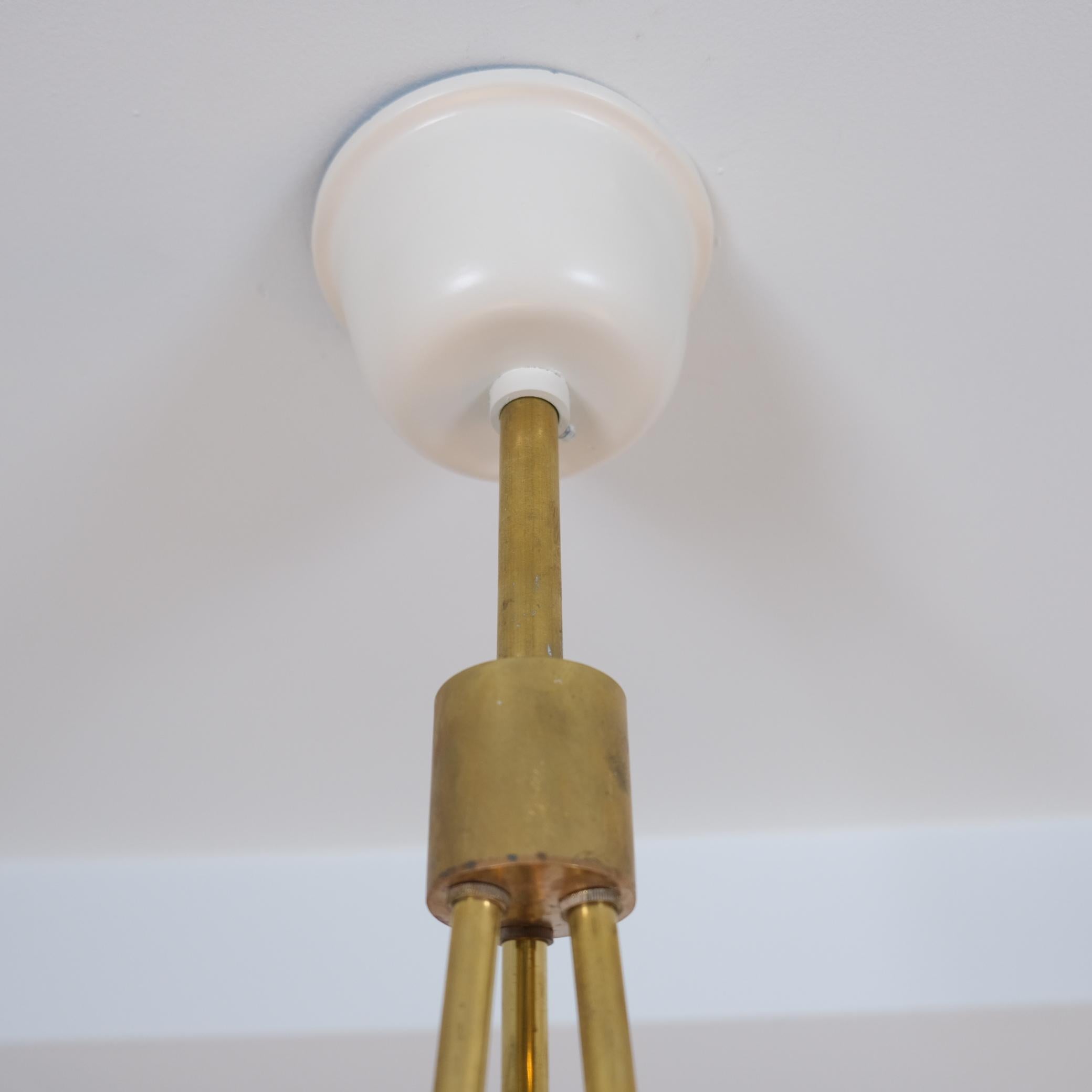 Beeindruckende 2 m hohe Paavo Tynell-Deckenleuchten aus Arabia Finnland, Taito 1940er Jahre. (Metall) im Angebot