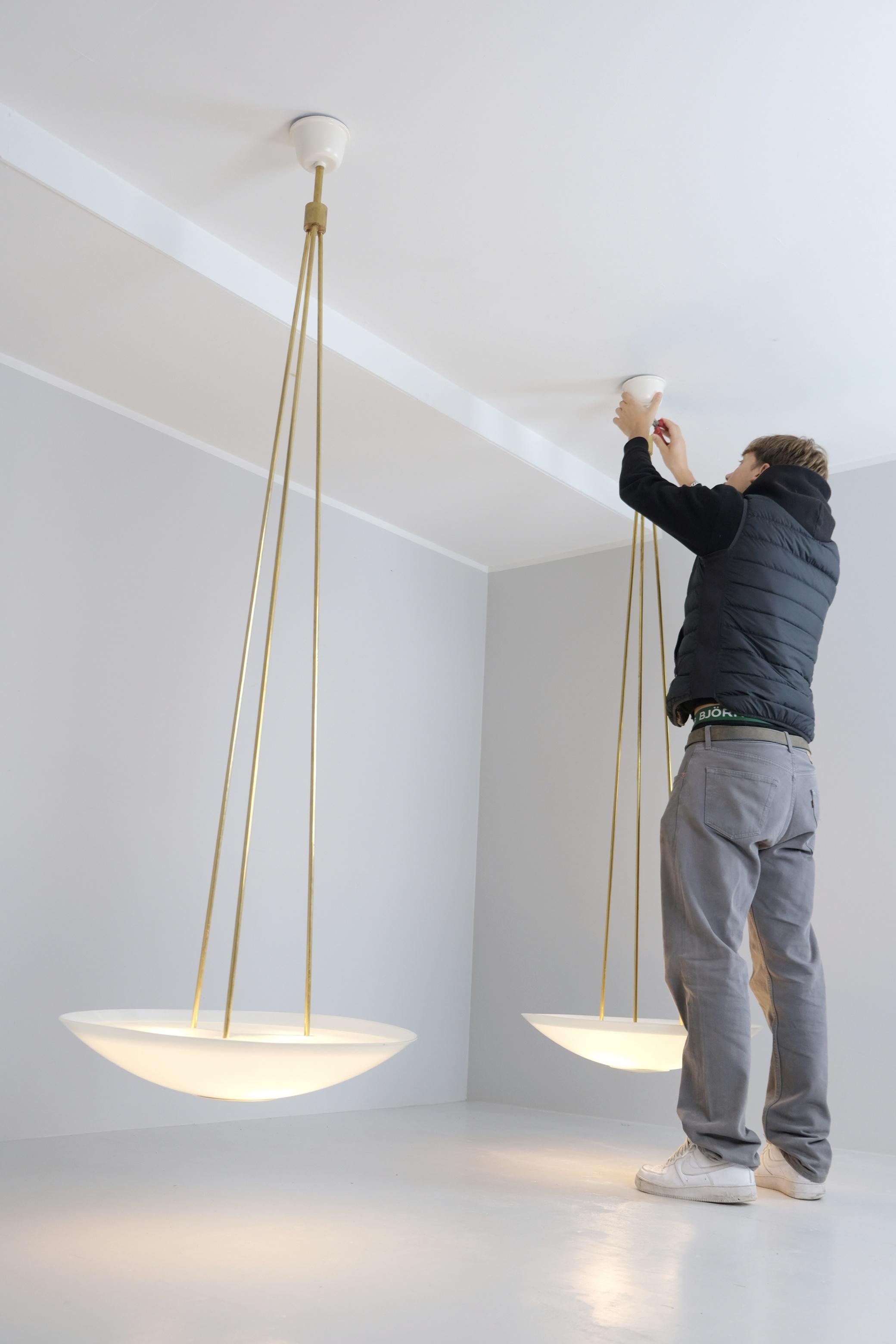 Beeindruckende 2 m hohe Paavo Tynell-Deckenleuchten aus Arabia Finnland, Taito 1940er Jahre. im Angebot 6