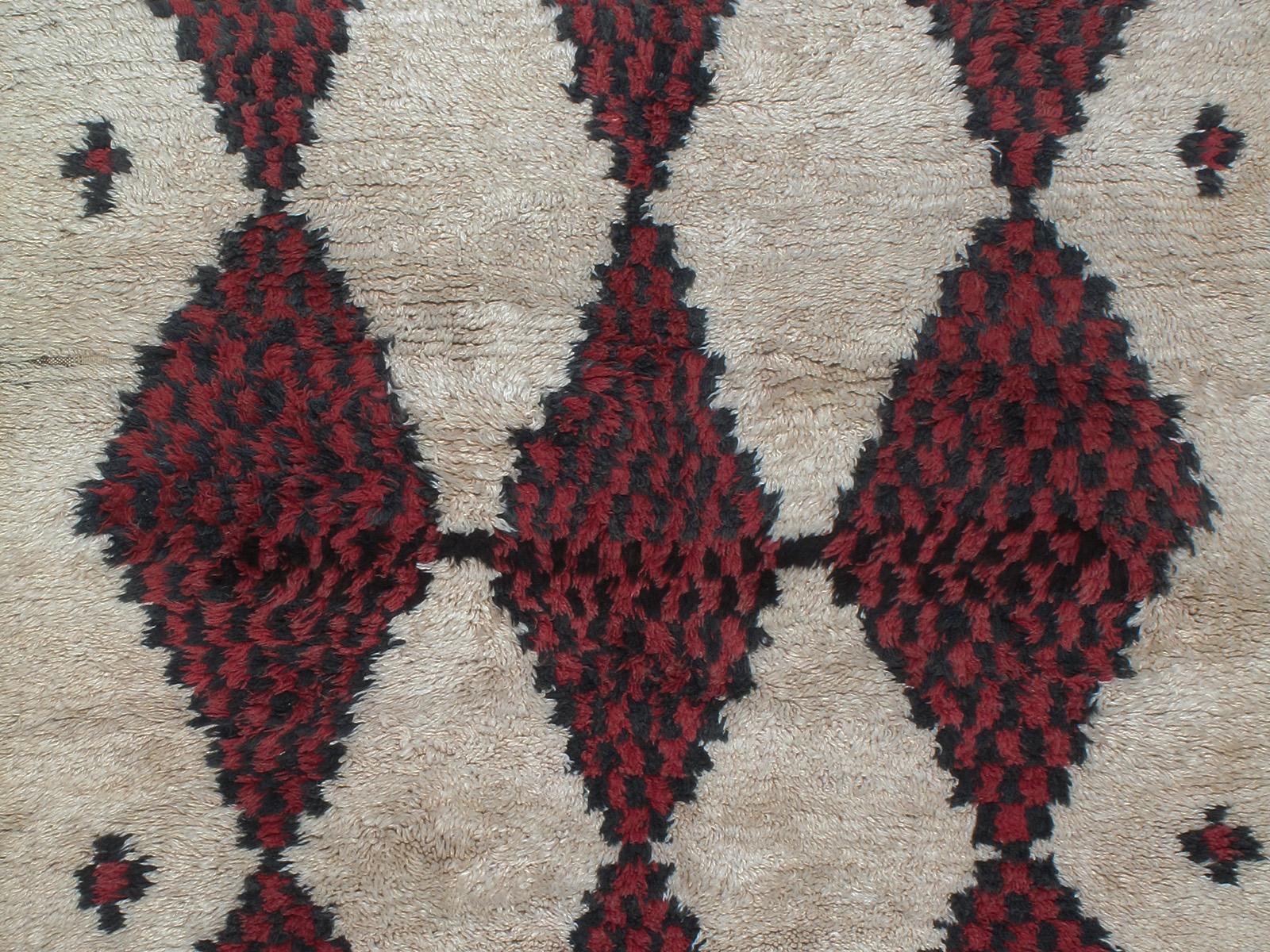 Minimalist Impressive Ait Bou Ichaouen Carpet 'DK-113-43'