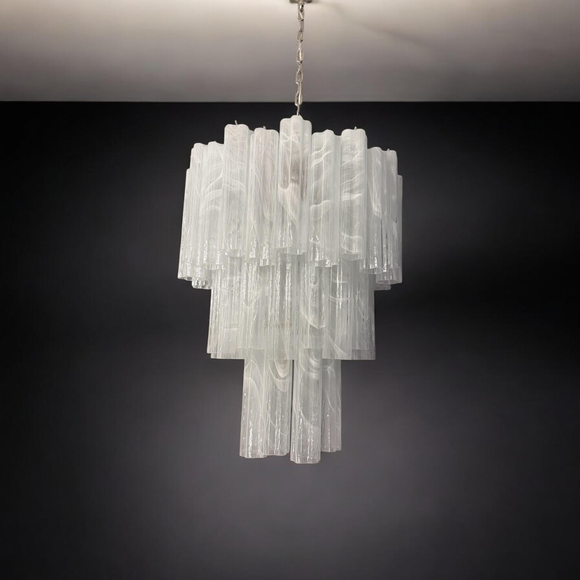 Impressionante lampadario Tronchi in vetro di Murano effetto alabastro in vendita 3