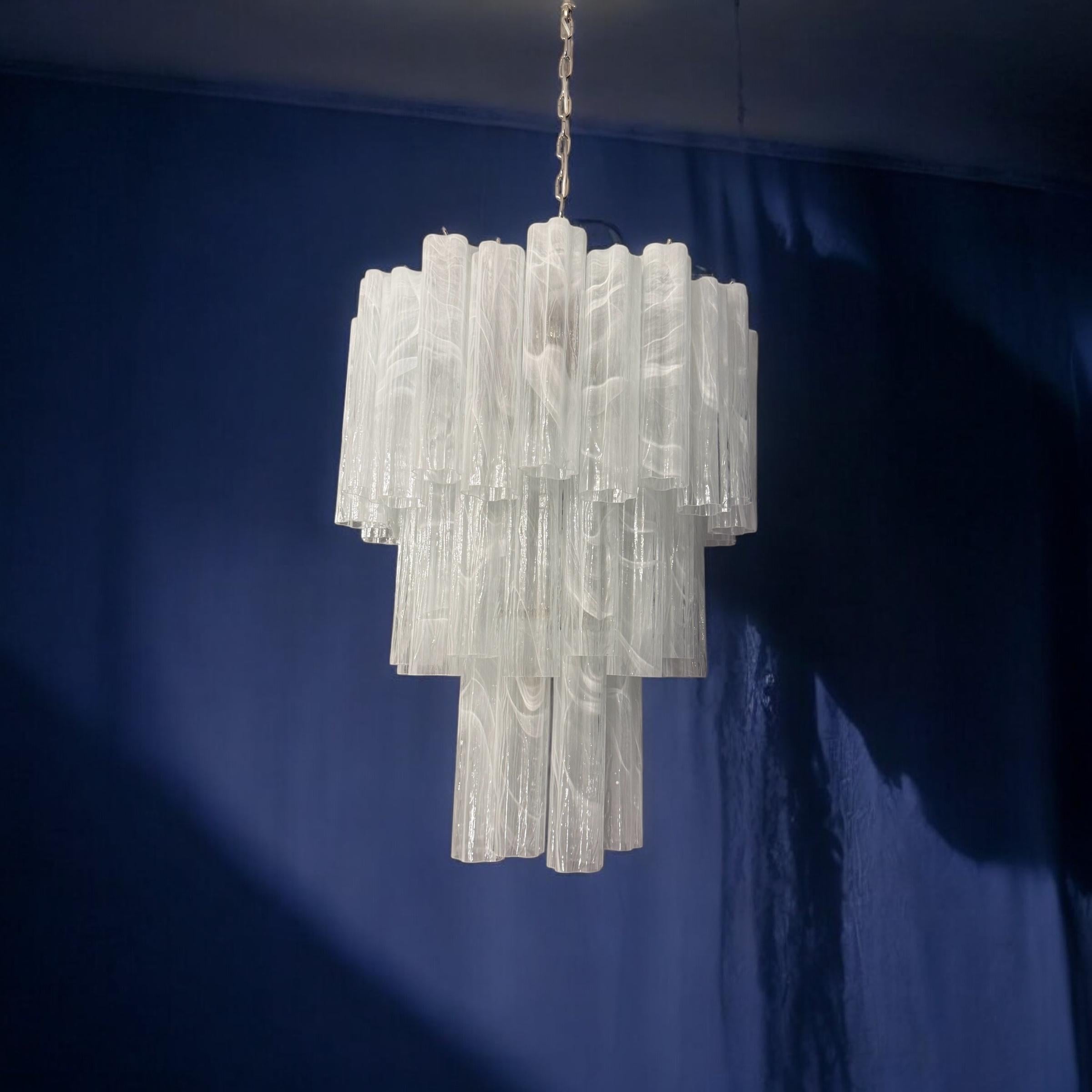 Impressionante lampadario Tronchi in vetro di Murano effetto alabastro in vendita 5