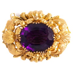 Impressive Amethyst and Yellow Gold Brooch