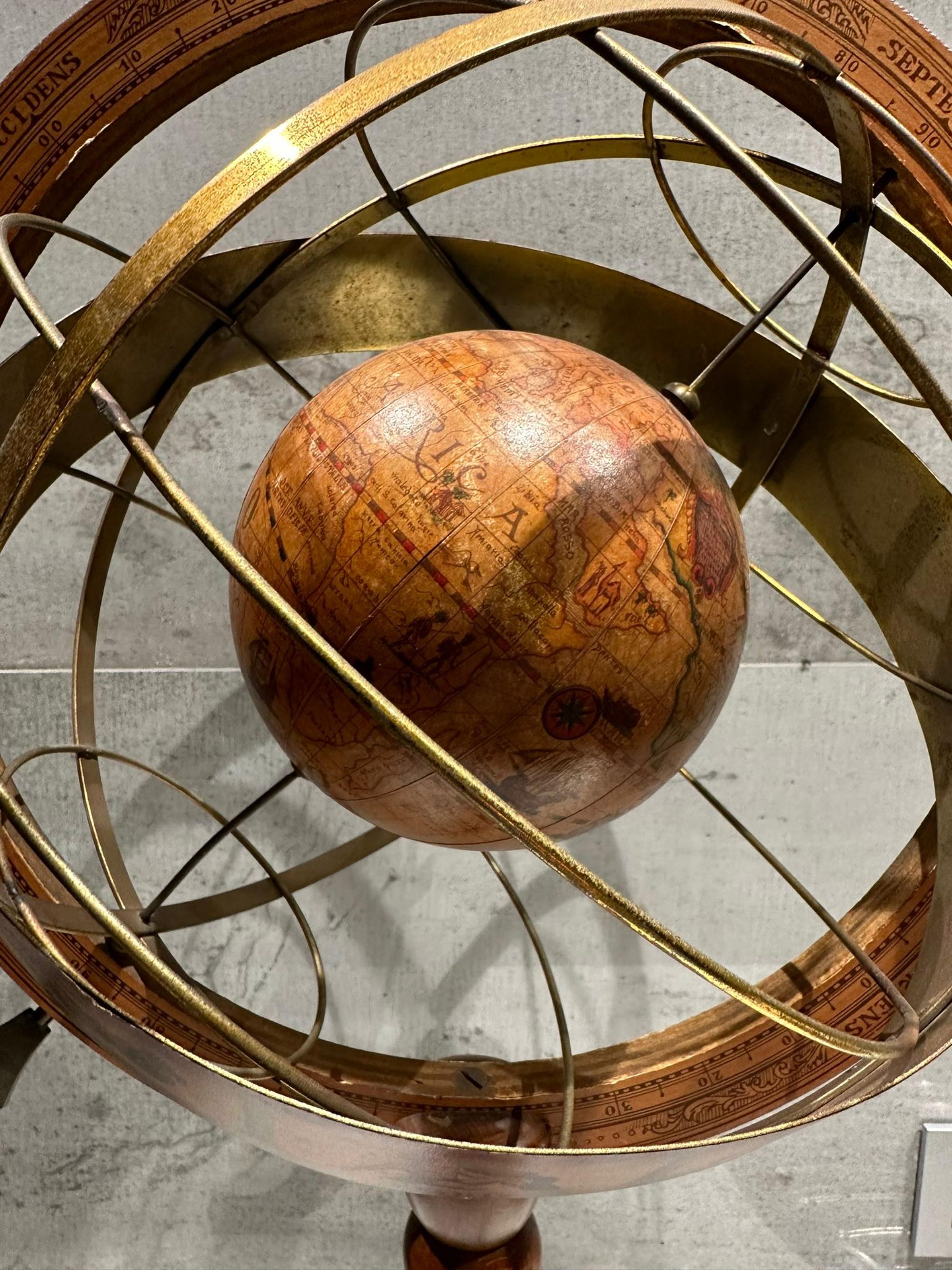 Impresionante y antigua esfera armilar italiana de principios del siglo XX Hecho a mano