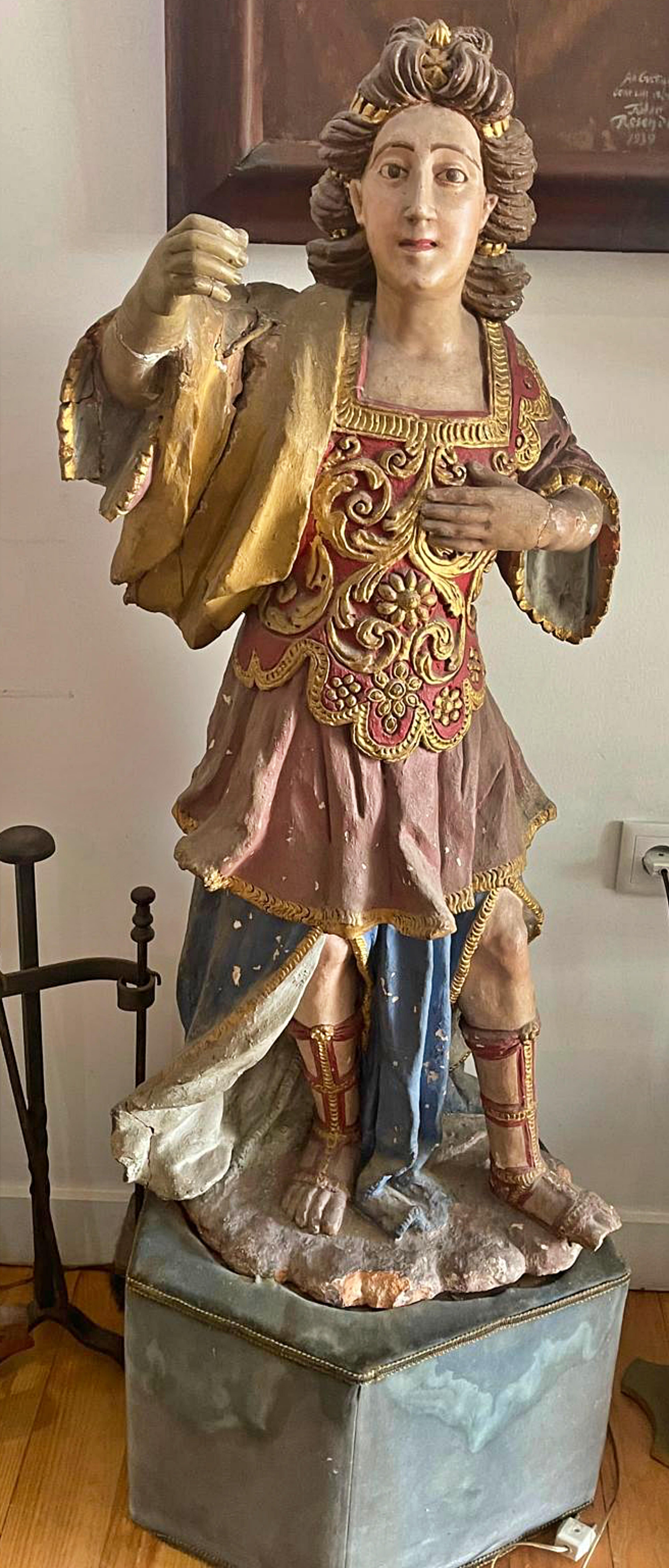 Impressionante coppia di Serafini portoghesi della fine del XVII secolo In condizioni buone in vendita a Madrid, ES