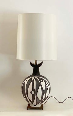 Impressionante e grande lampada da tavolo in ceramica Thomas Toft per Tye of California