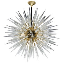 Impressionnant et monumental lustre étoilé à pointes en verre de Murano