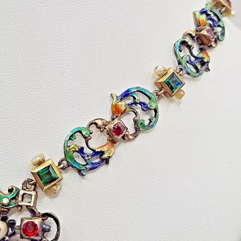 Impressionante collana antica austro-ungarica di perle smaltate con più gemme in vendita 3