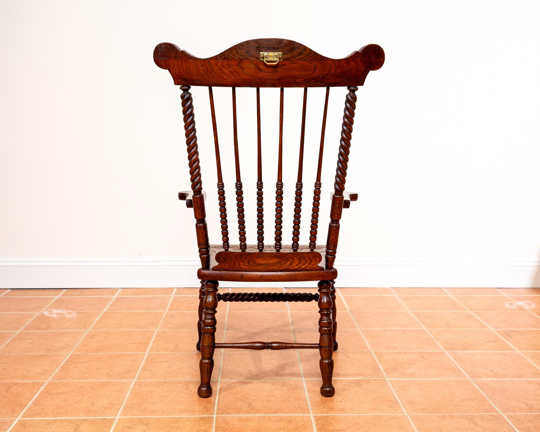 Impressionante Sedia Windsor antica in Oak Country Poltrona Fanback antica da caminetto in vendita 7
