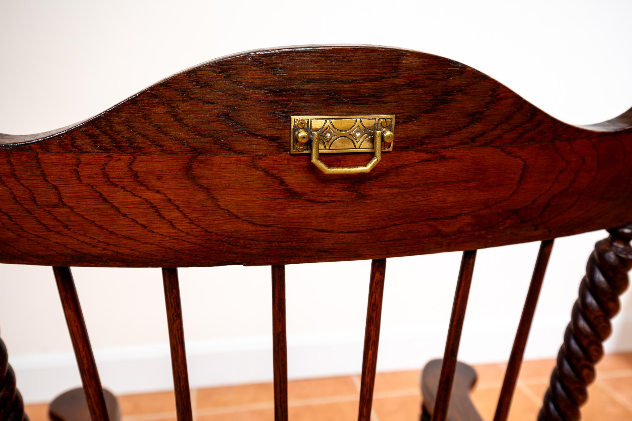 Impressionante Sedia Windsor antica in Oak Country Poltrona Fanback antica da caminetto in vendita 8