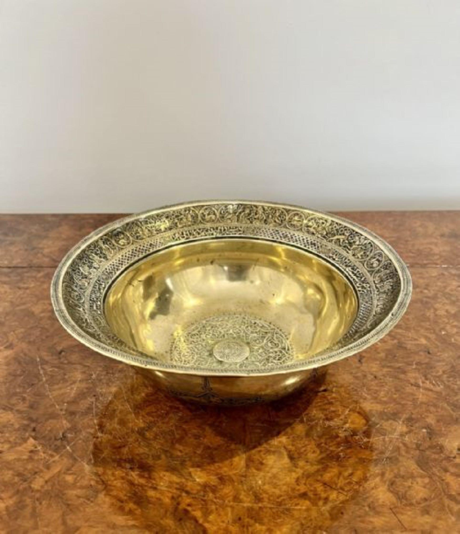 Impressive antique Victorian circular cairoware brass and mixed metal bowl In Good Condition For Sale In Ipswich, GB