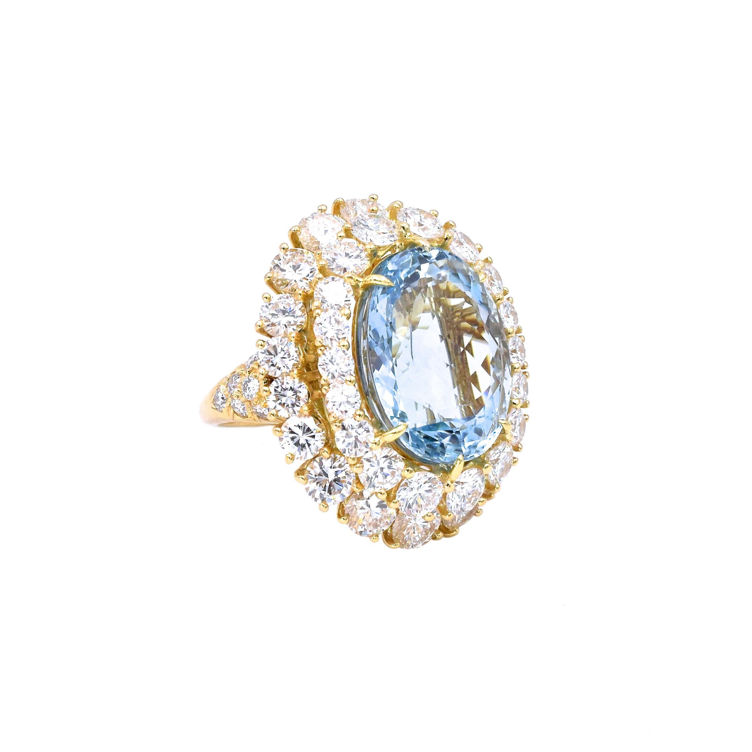 Oval Cut Impressive Aquamarine Diamond Ring For Sale