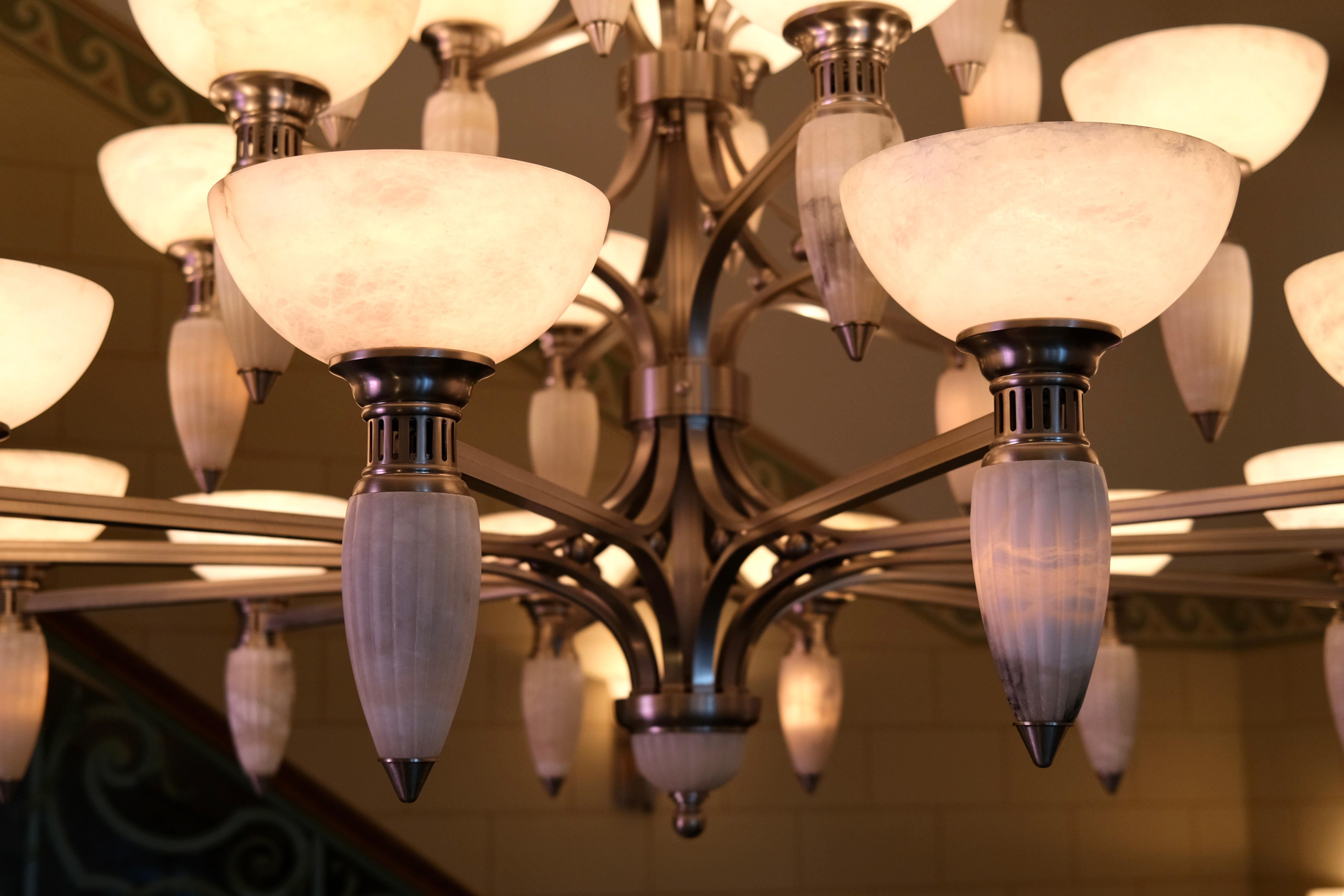Impressive Art Deco Style Chandelier with Alabaster Bowls and Illuminated Cones For Sale 3
