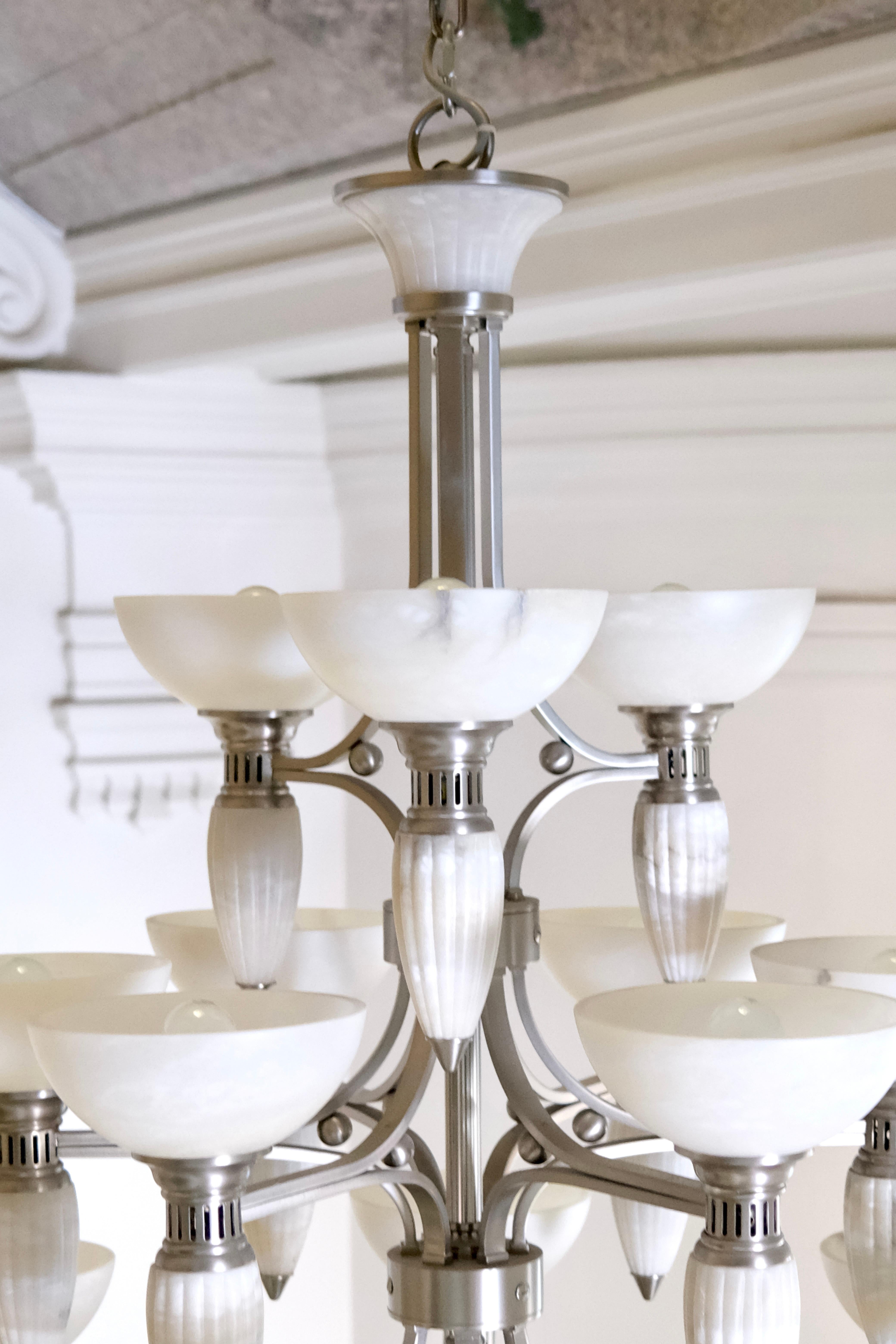 Impressive Art Deco Style Chandelier with Alabaster Bowls and Illuminated Cones For Sale 8