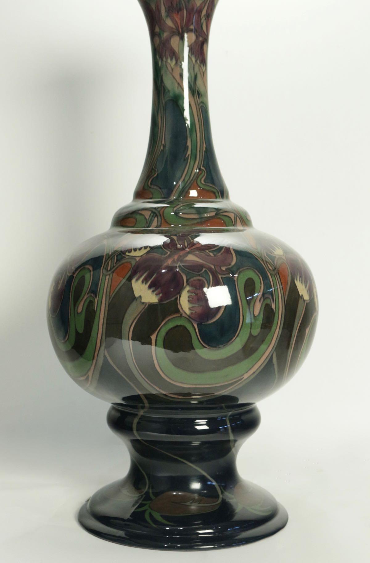 Glazed Impressive Art Nouveau Vase, Zuid-Holland Factory, Gouda, Nederlands circa 1900 For Sale