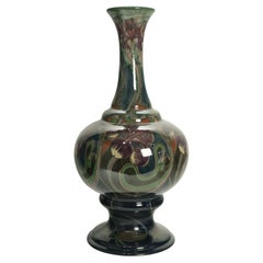 Impressive Art Nouveau Vase, Zuid-Holland Factory, Gouda, Nederlands circa 1900