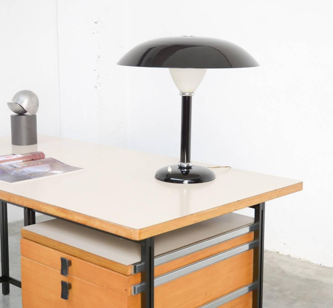 Impressive Bauhaus Desk Lamp 2