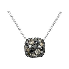 Impressionnant collier en or blanc avec diamants noirs