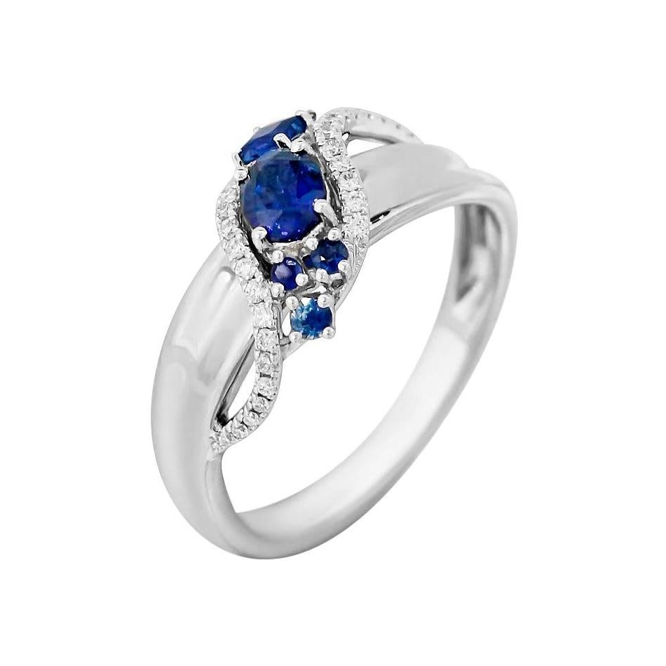 Impressionnante bague en or blanc avec saphir bleu et diamants