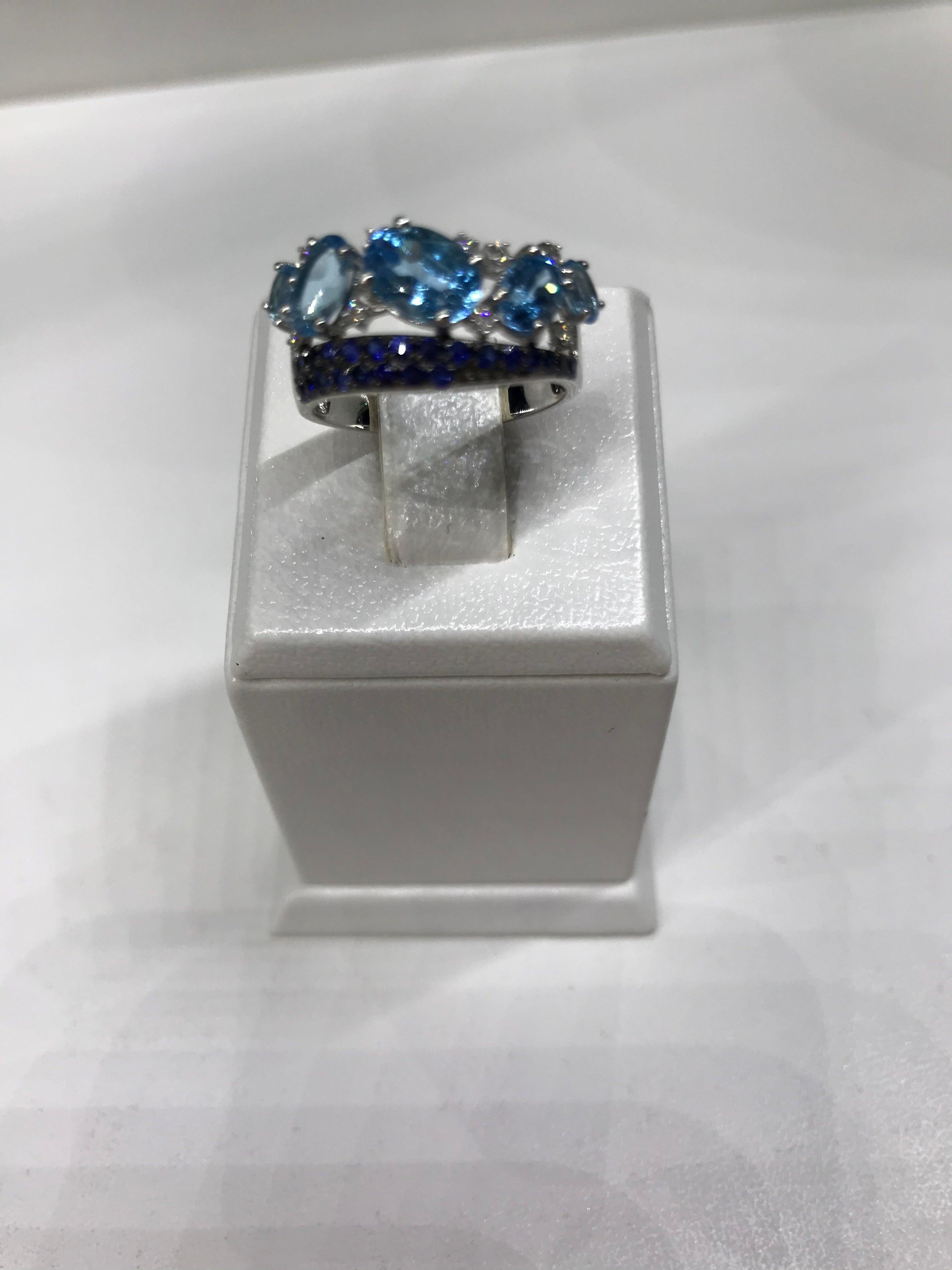 For Sale:  Impressive Blue Topaz Blue Sapphire White Diamond White Gold Statement Ring 8