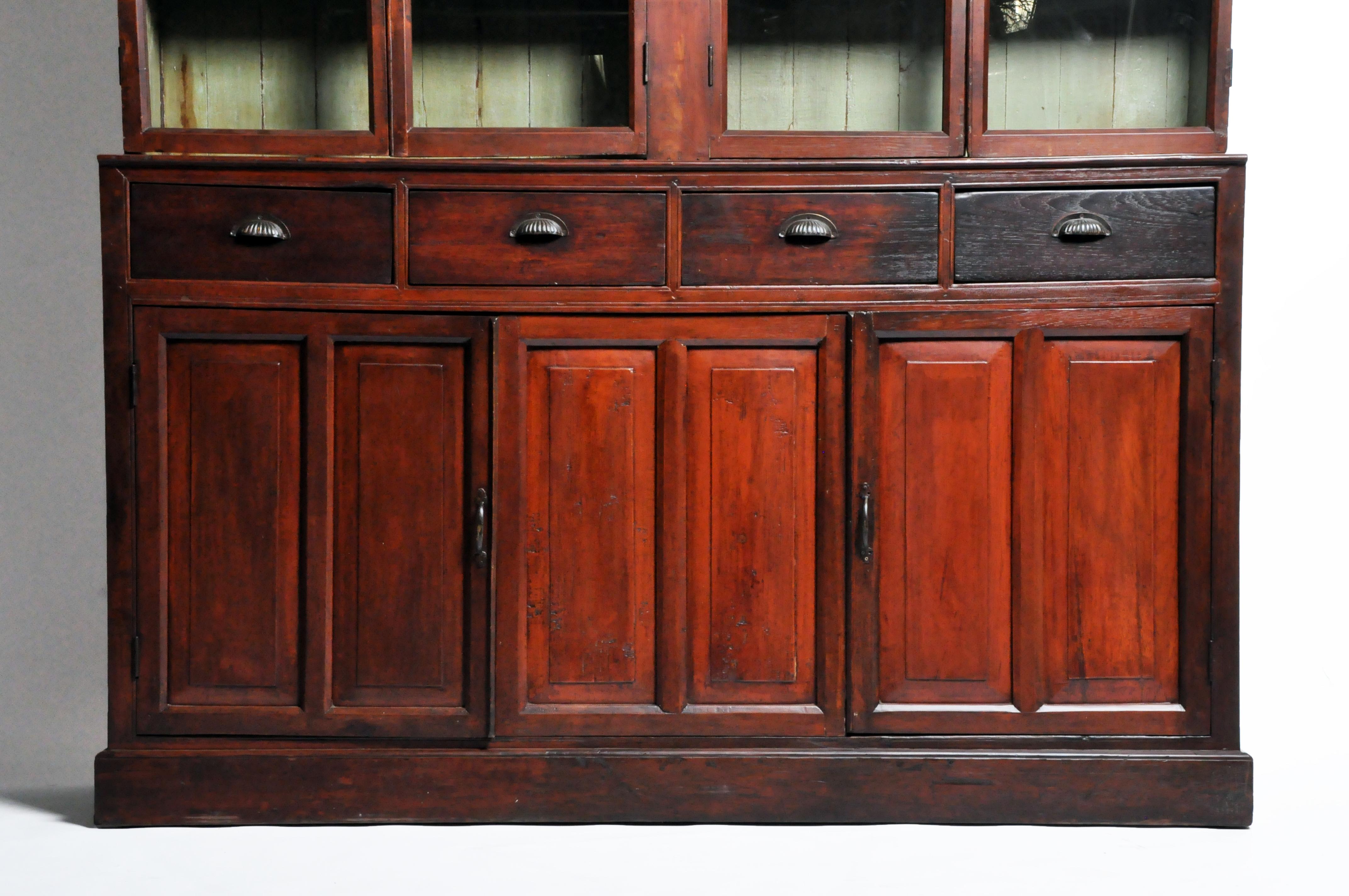 Early 20th Century Impressive British Colonial Teak Wood Bookcase