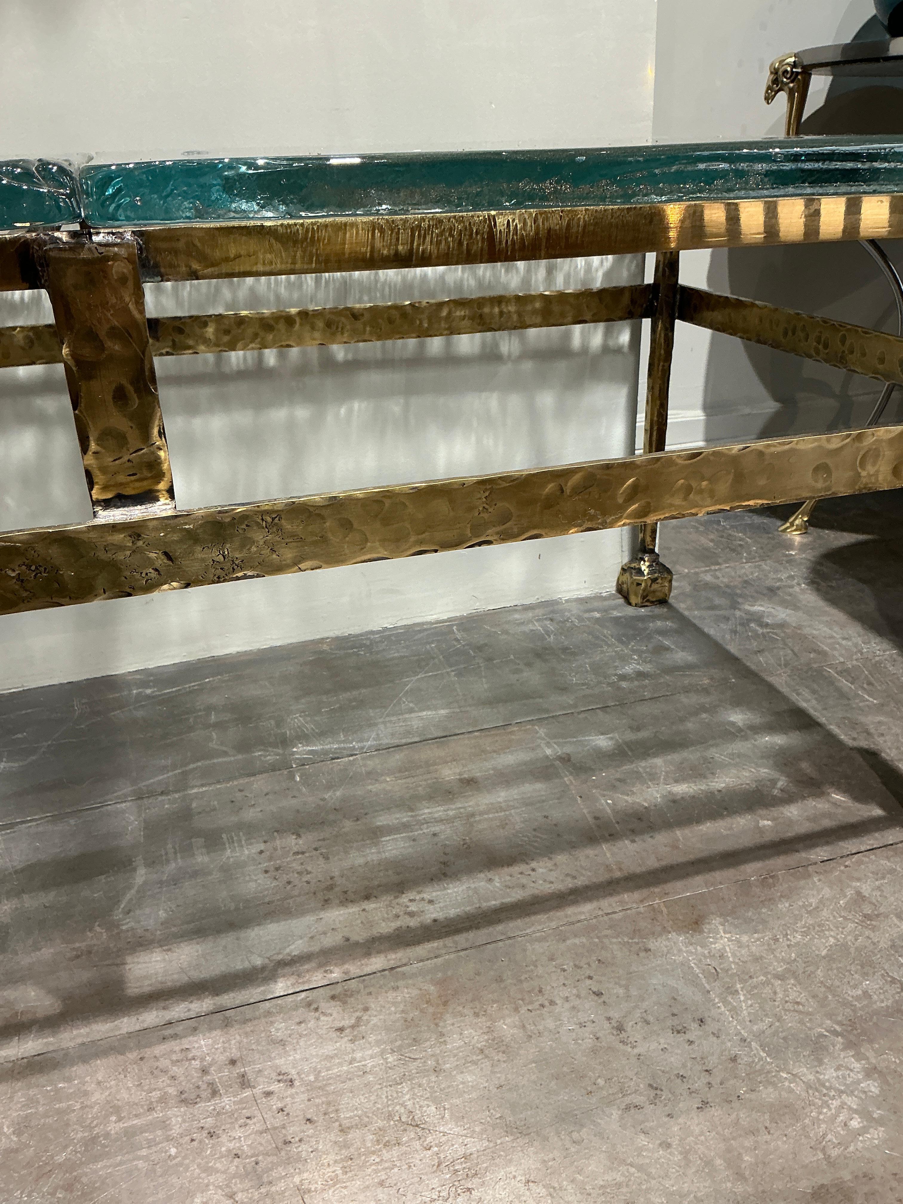 Allemand Impressionnante table basse en bronze dans le style de Lothar Klute - signée en vente