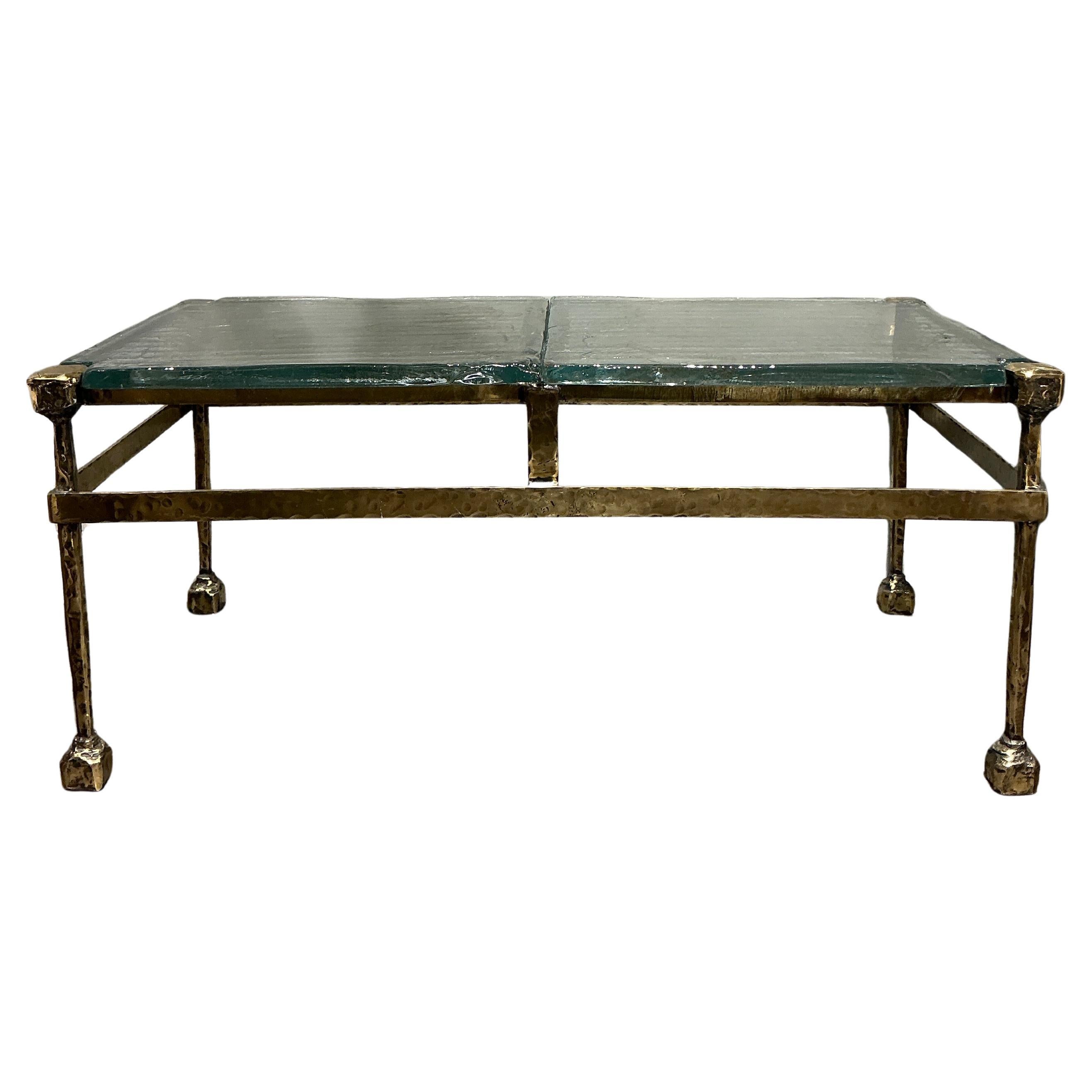 Impressionnante table basse en bronze dans le style de Lothar Klute - signée en vente
