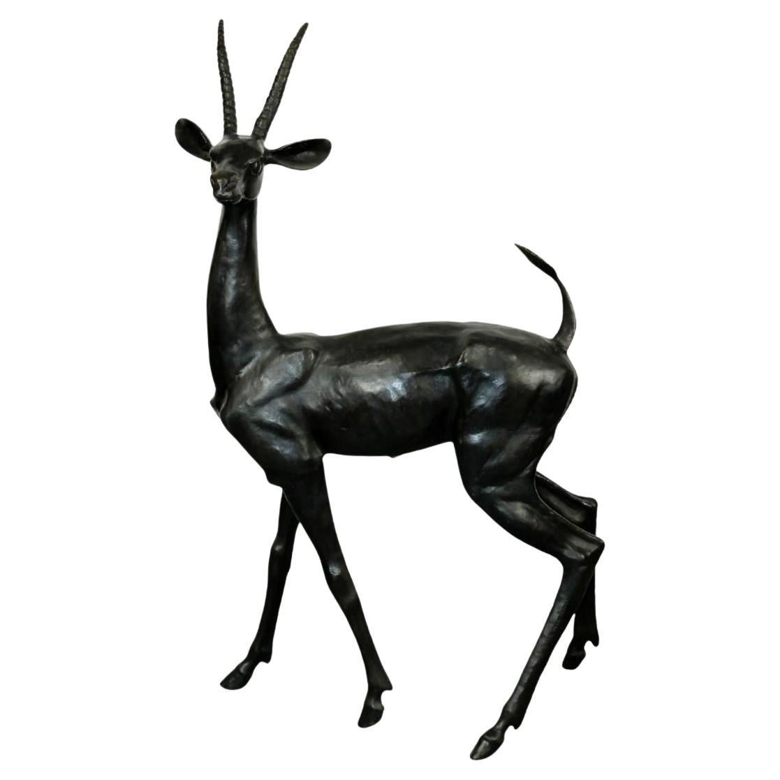 Beeindruckende Gazelle-Skulptur aus Bronze von Max Turner, signiert, 1976 im Angebot