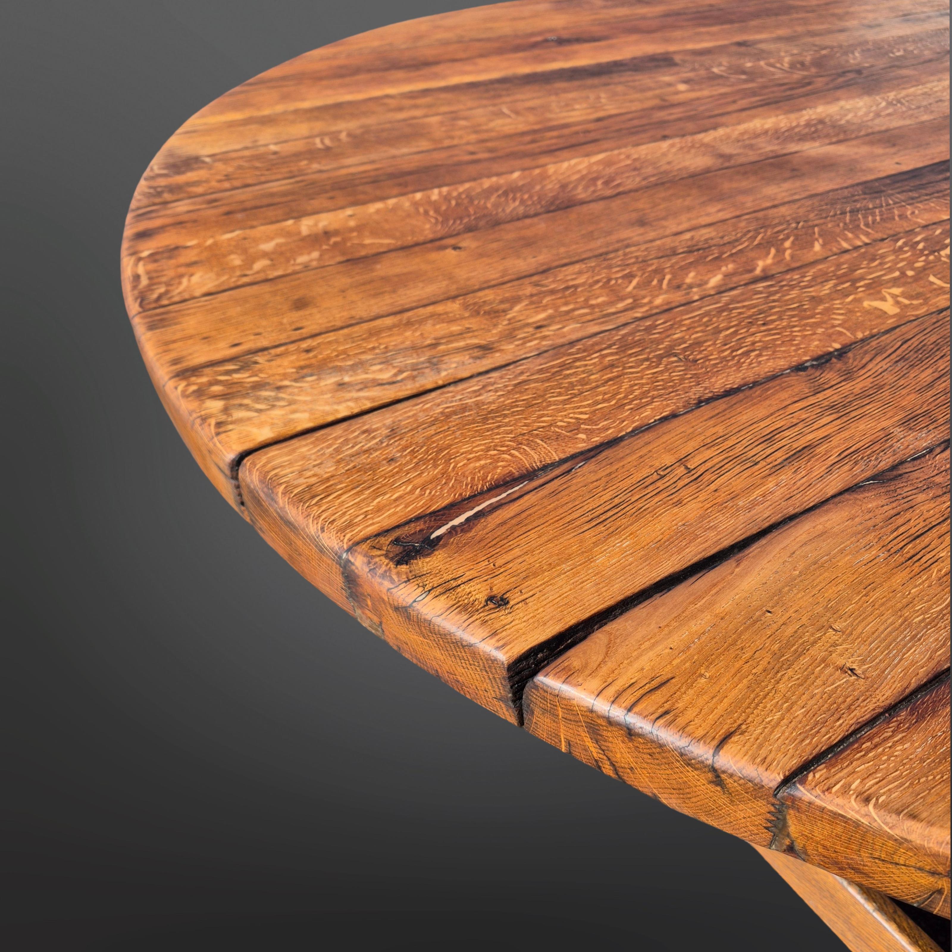 Dutch Impressive brutalist round oak dining table, Netherlands 1960s For Sale