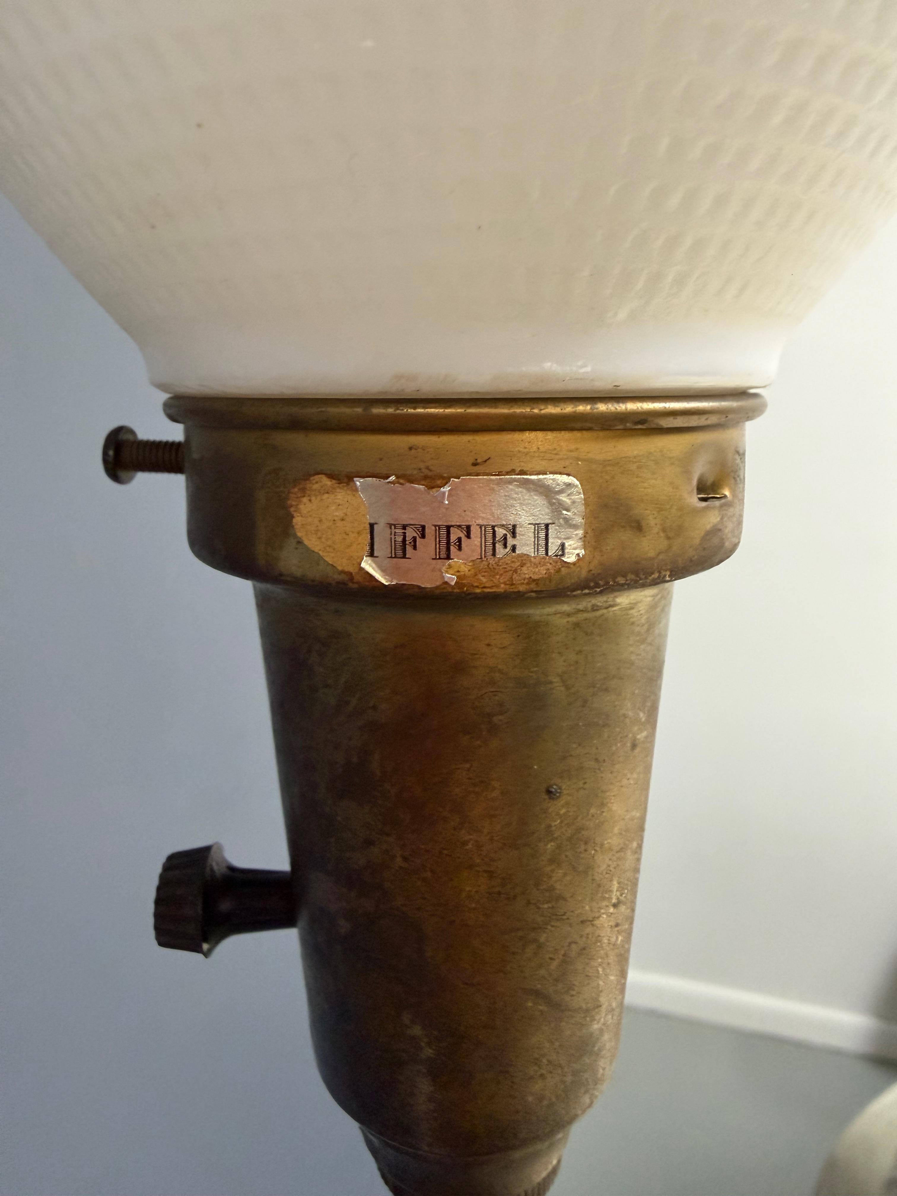 Impresionante lámpara de sobremesa de cerámica y latón de Edwin Cole para Stiffel siglo XX en venta