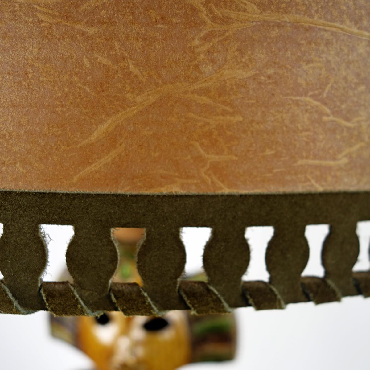 Beeindruckende Steh- oder Tischlampe aus Keramik im mystischen und majestätischen Maya-Stil im Angebot 5