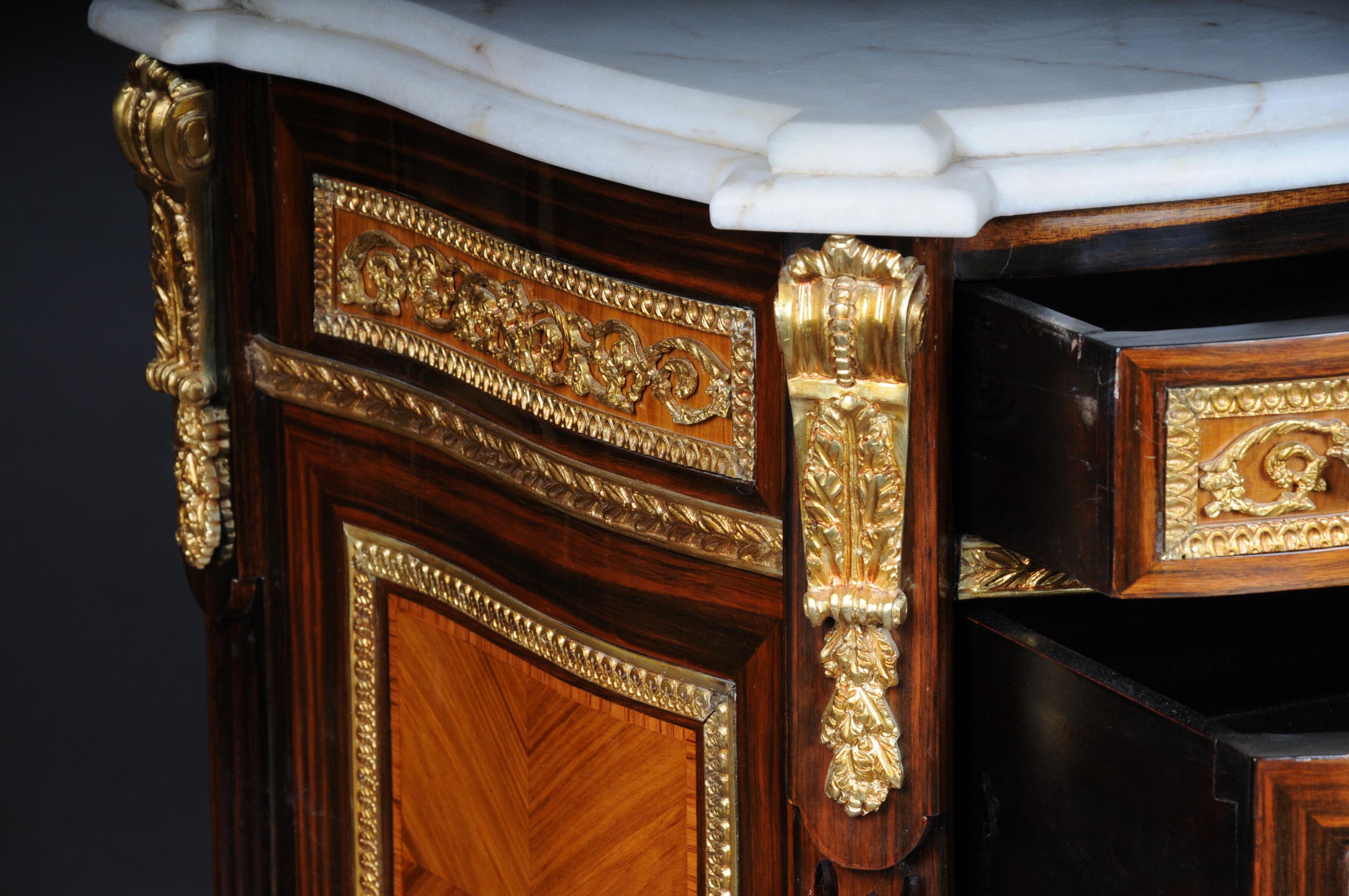 Impressive Chest of Drawers Sideboard in Louis XVI 3